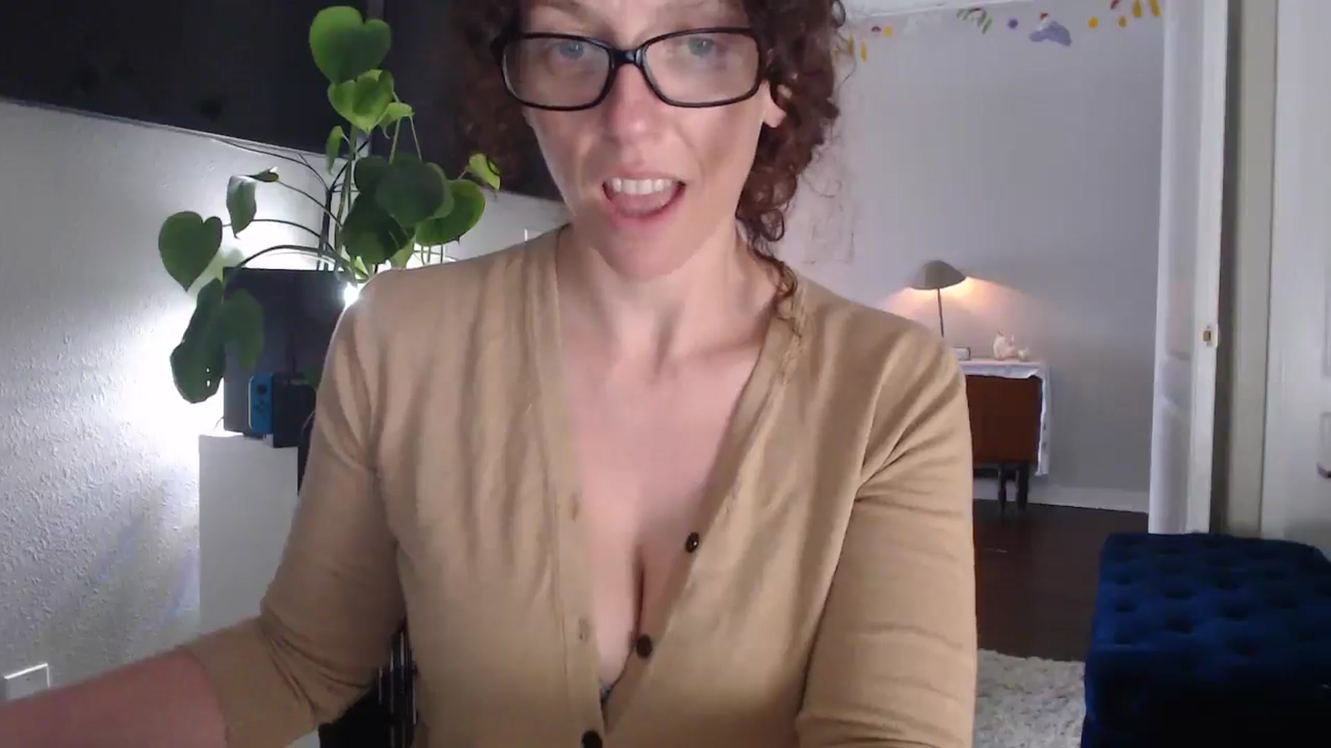 Gallery image thumbnail from Sarah_Stark's myfreecams stream on, 03/09/2026, 15:19 image 13 of 20
