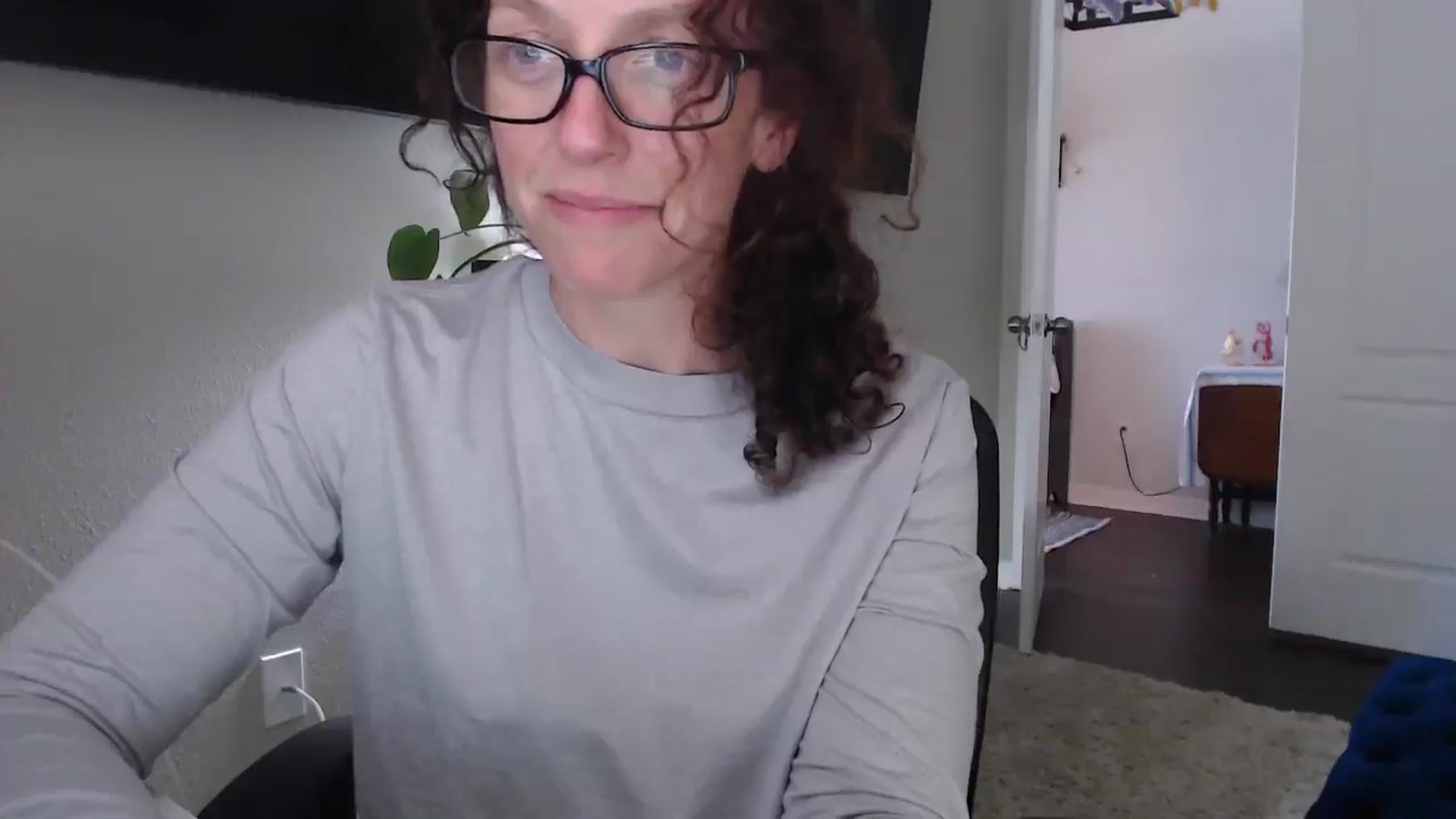 Gallery image thumbnail from Sarah_Stark's myfreecams stream on, 03/10/2026, 17:15 image 18 of 20