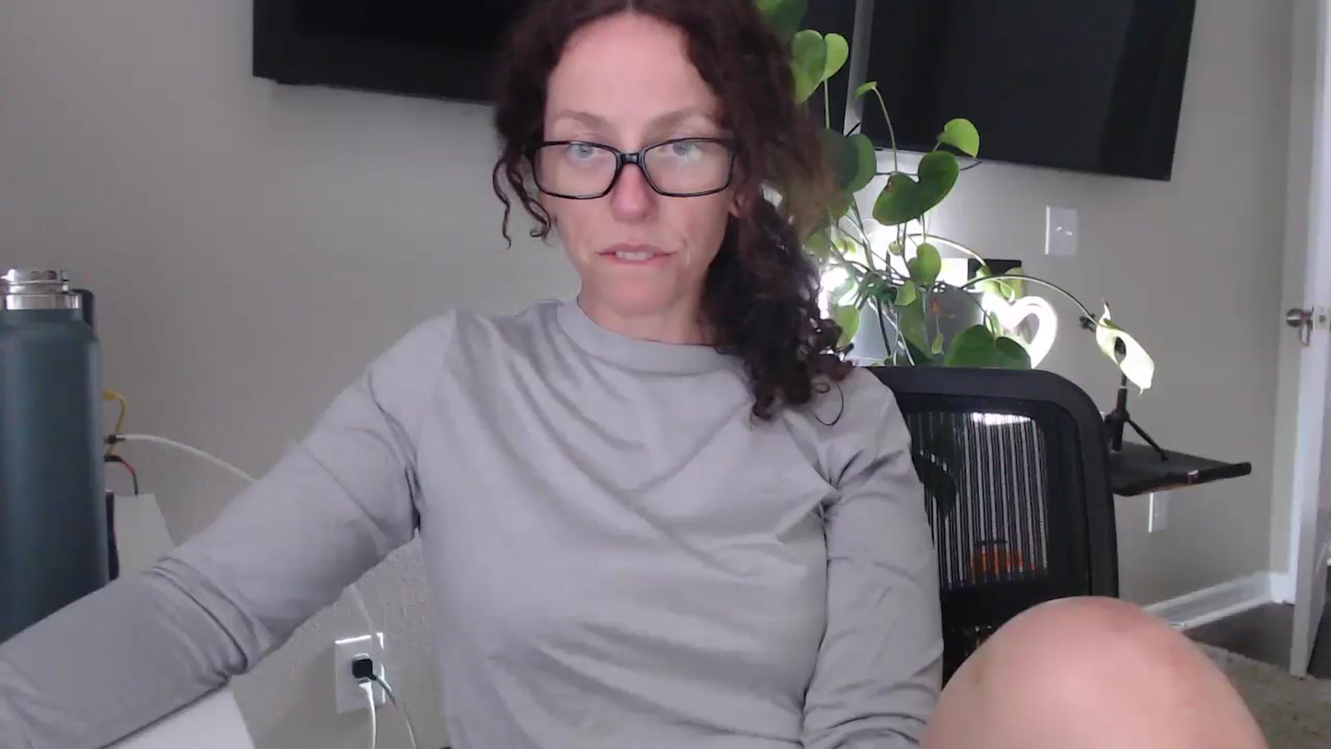 Gallery image thumbnail from Sarah_Stark's myfreecams stream on, 03/10/2026, 17:15 image 3 of 20
