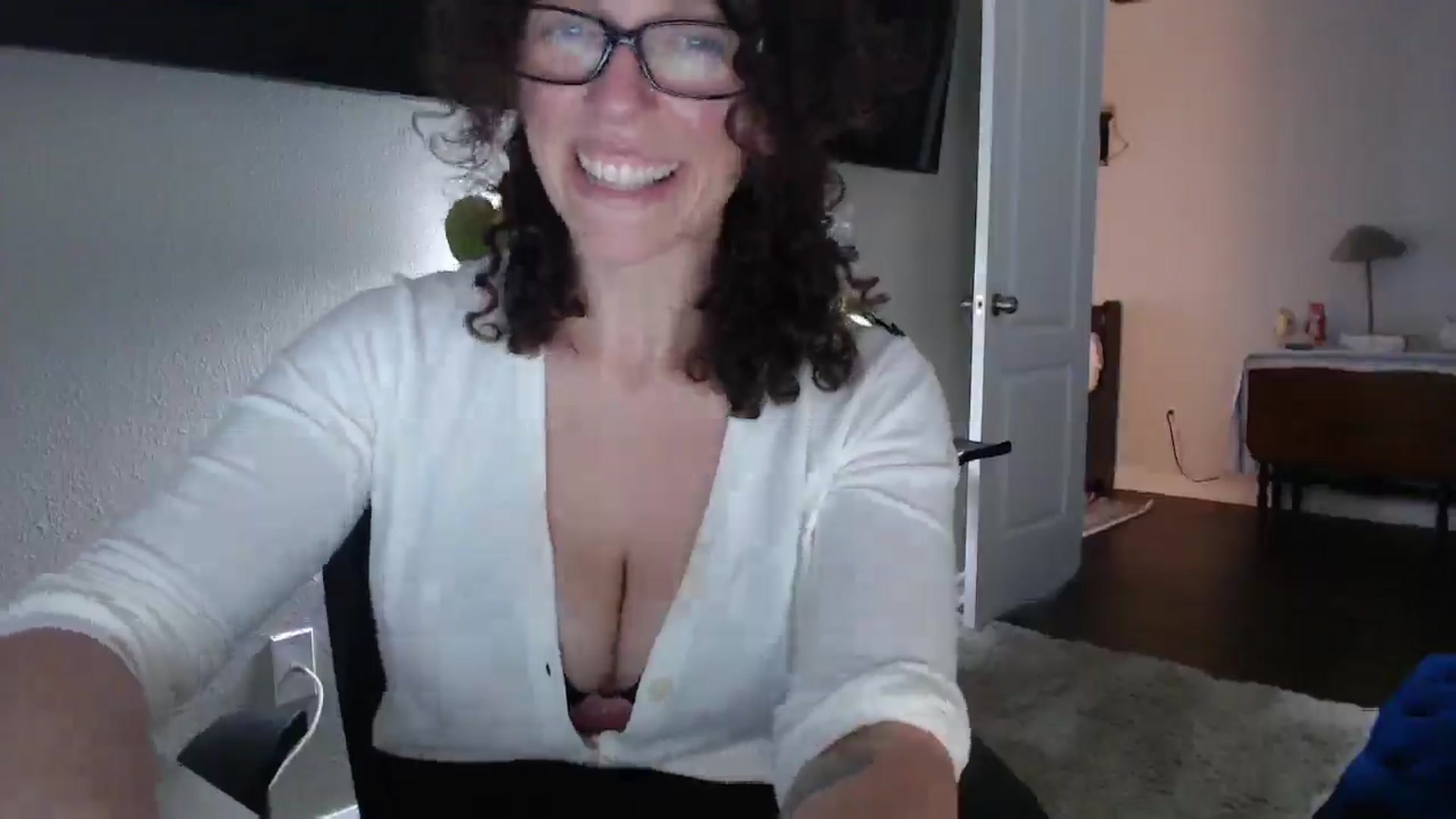 Gallery image thumbnail from Sarah_Stark's myfreecams stream on, 03/16/2026, 13:40 image 11 of 20