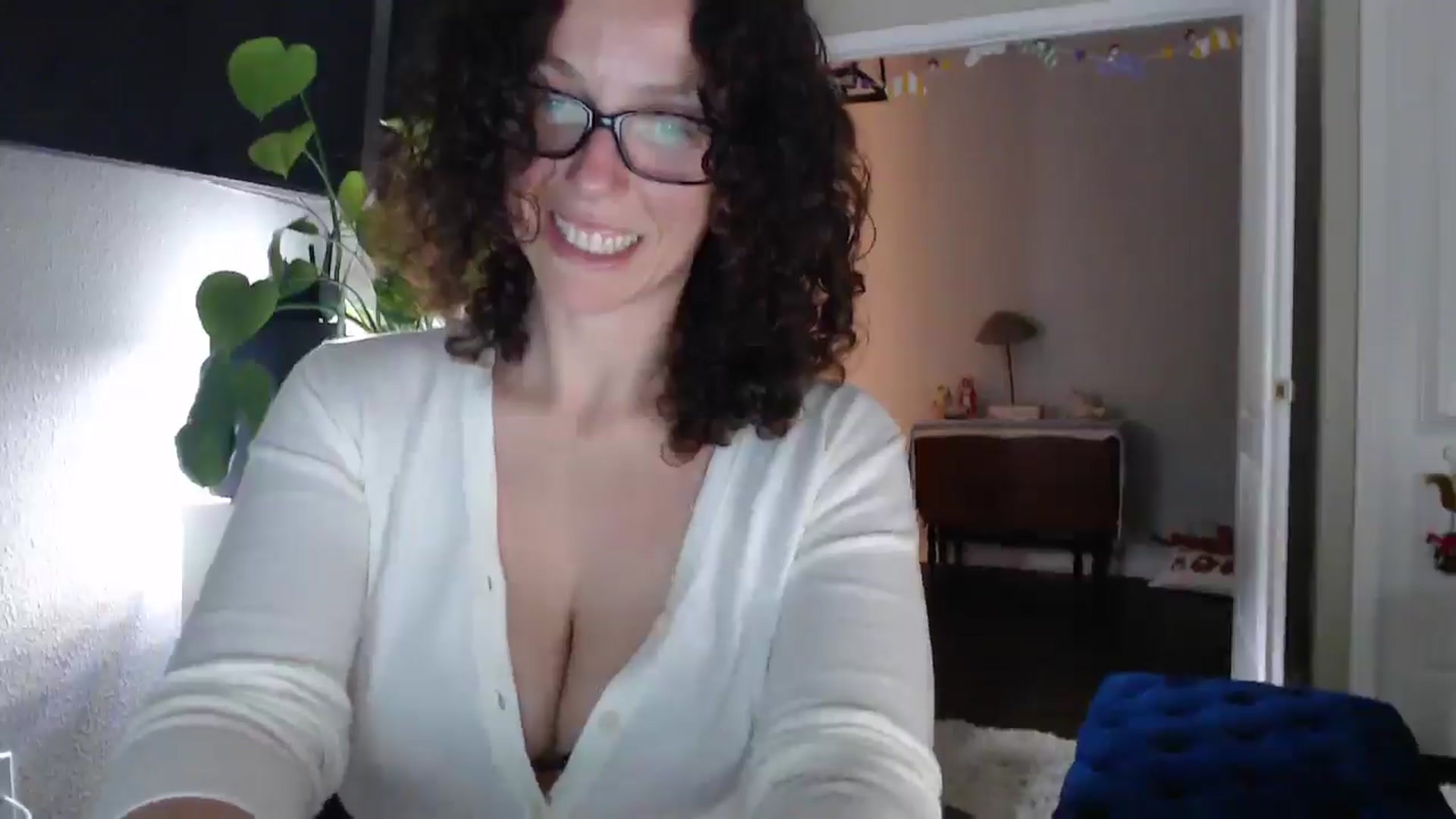 Gallery image thumbnail from Sarah_Stark's myfreecams stream on, 03/16/2026, 13:40 image 4 of 20