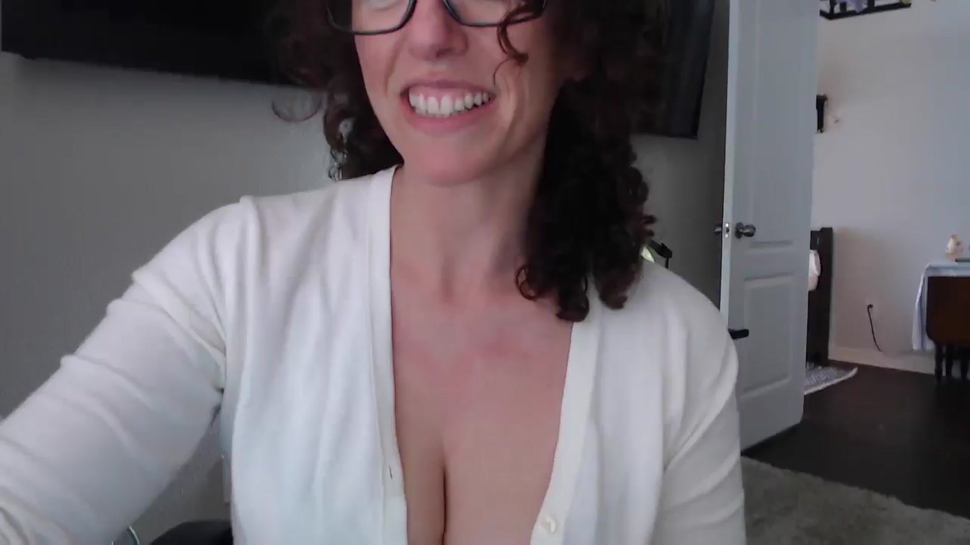 Gallery image thumbnail from Sarah_Stark's myfreecams stream on, 03/16/2026, 15:00 image 18 of 20