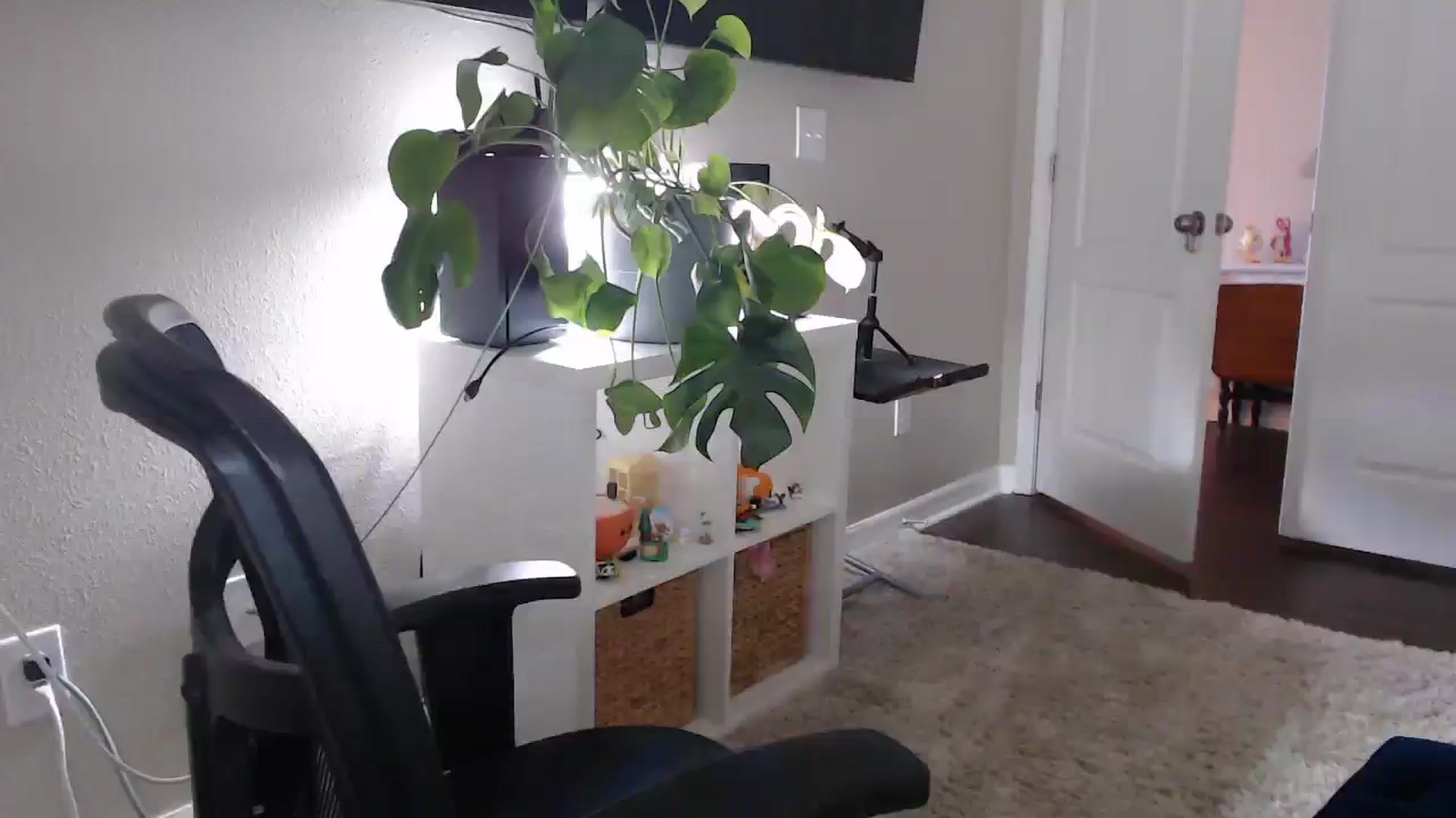 Gallery image thumbnail from Sarah_Stark's myfreecams stream on, 03/17/2026, 13:41 image 17 of 20