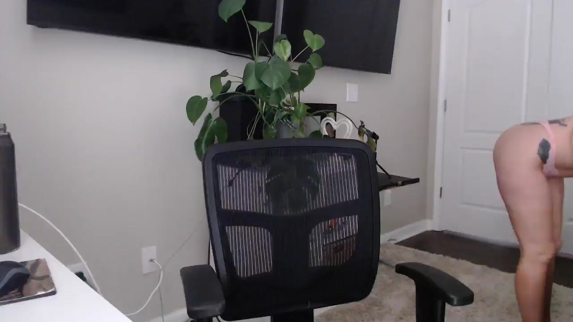 Gallery image thumbnail from Sarah_Stark's myfreecams stream on, 03/19/2026, 15:12 image 4 of 20