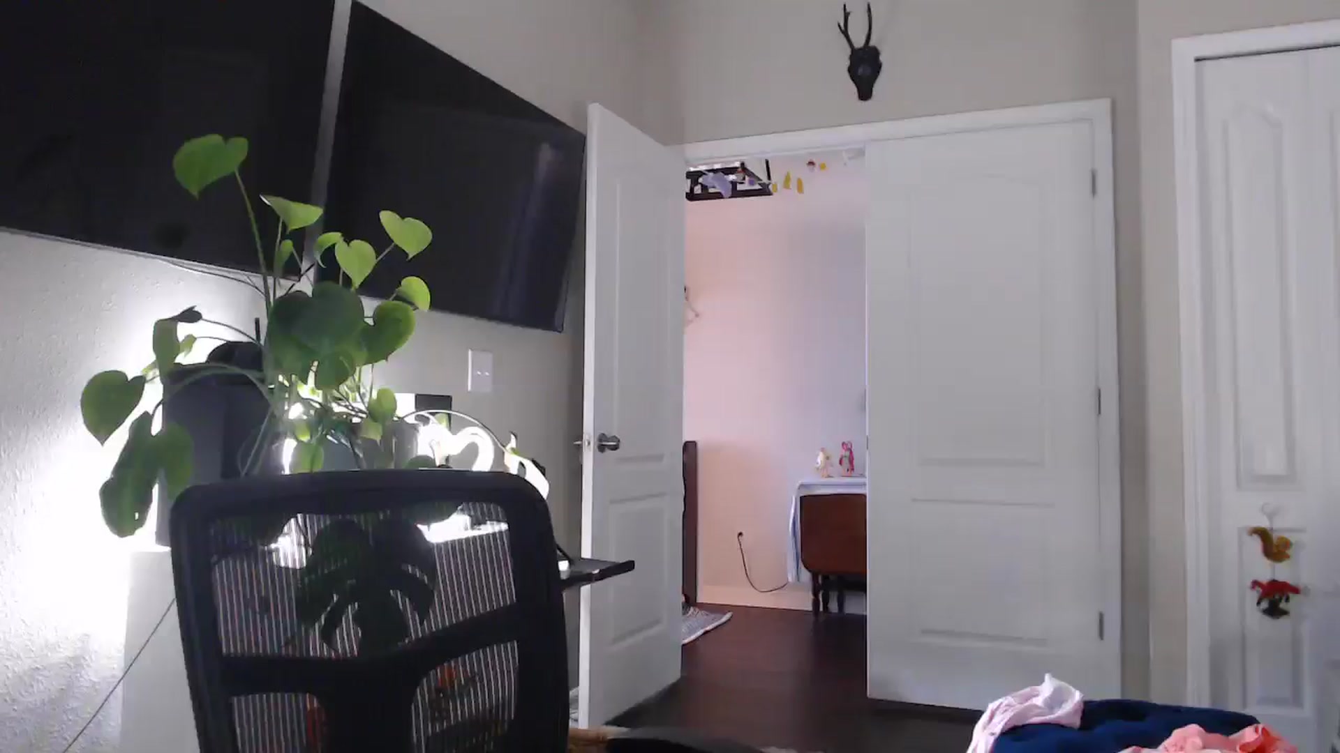 Gallery image thumbnail from Sarah_Stark's myfreecams stream on, 03/20/2026, 12:48 image 18 of 20
