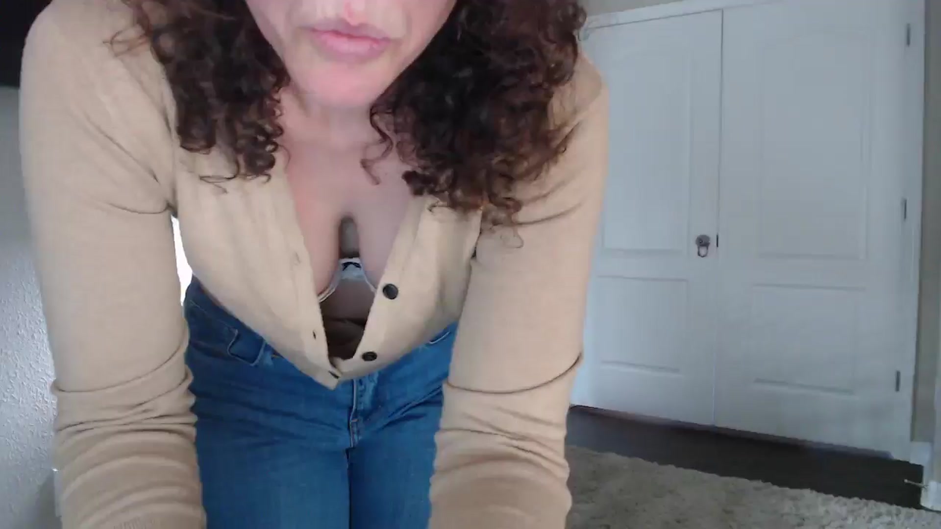 Gallery image thumbnail from Sarah_Stark's myfreecams stream on, 03/23/2026, 14:31 image 18 of 20