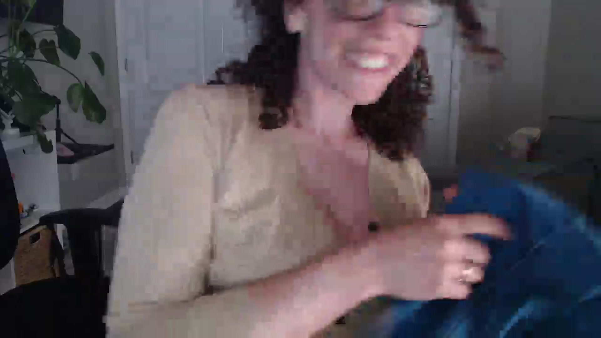 Gallery image thumbnail from Sarah_Stark's myfreecams stream on, 03/23/2026, 15:38 image 14 of 20