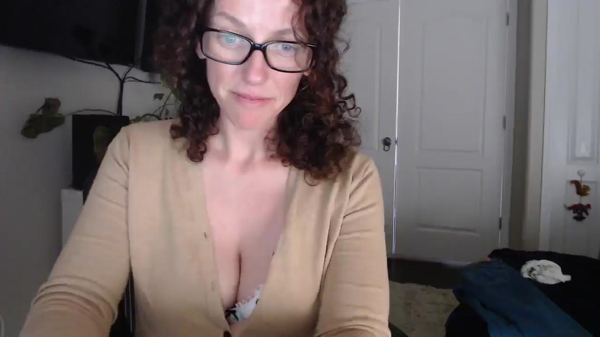 Gallery image thumbnail from Sarah_Stark's myfreecams stream on, 03/23/2026, 15:38 image 20 of 20