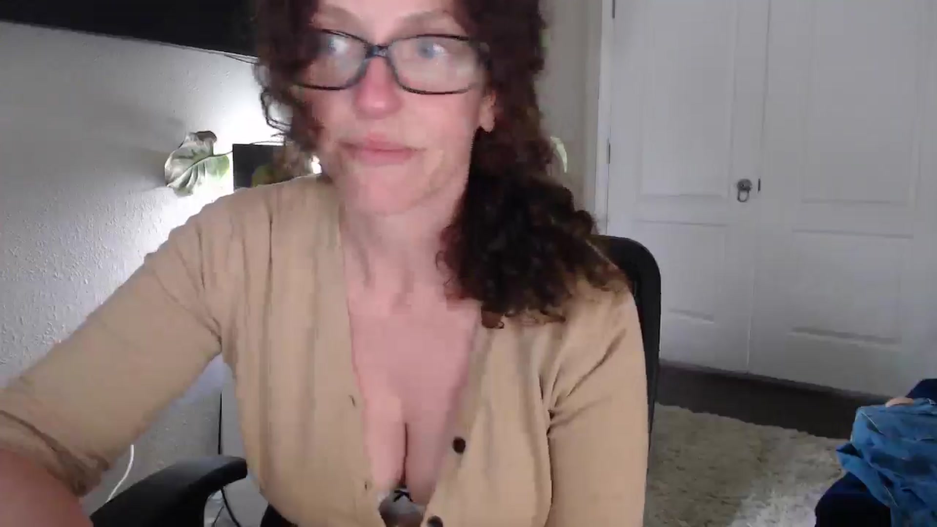 Gallery image thumbnail from Sarah_Stark's myfreecams stream on, 03/23/2026, 18:26 image 11 of 20