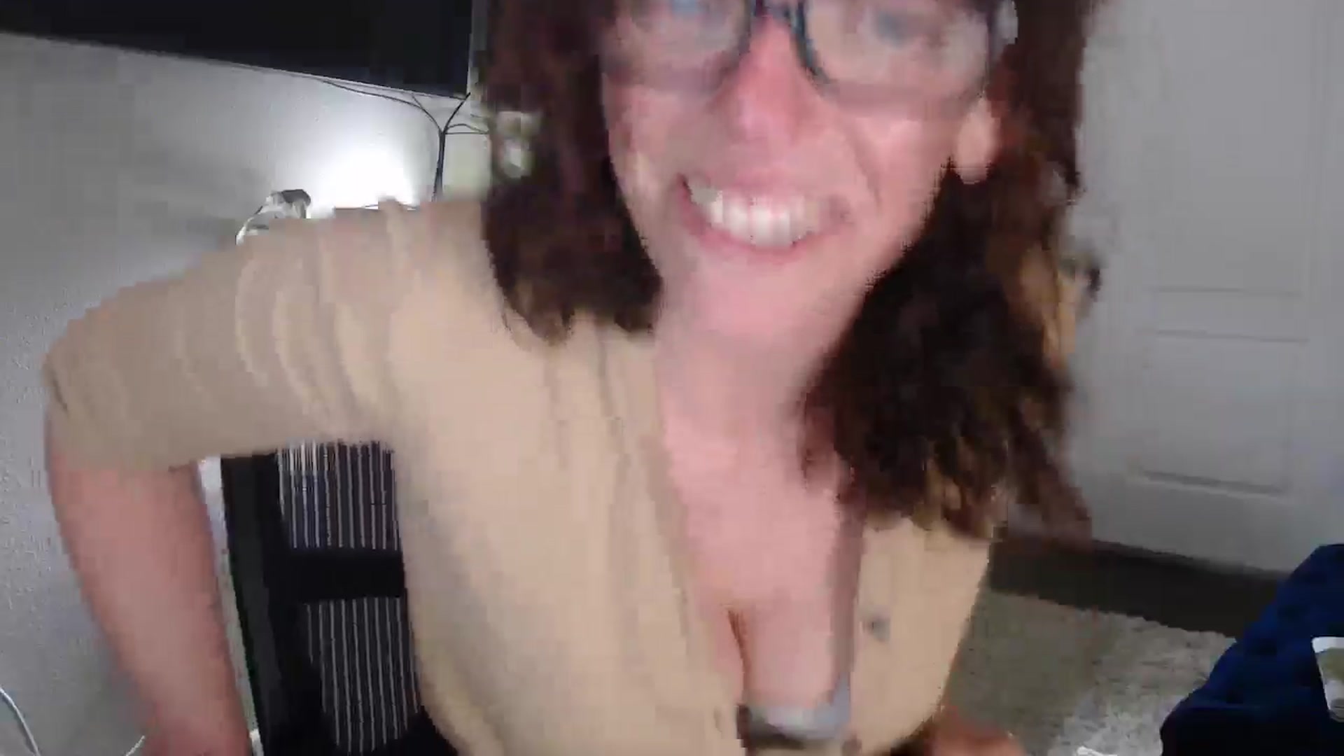 Gallery image thumbnail from Sarah_Stark's myfreecams stream on, 03/23/2026, 18:26 image 13 of 20