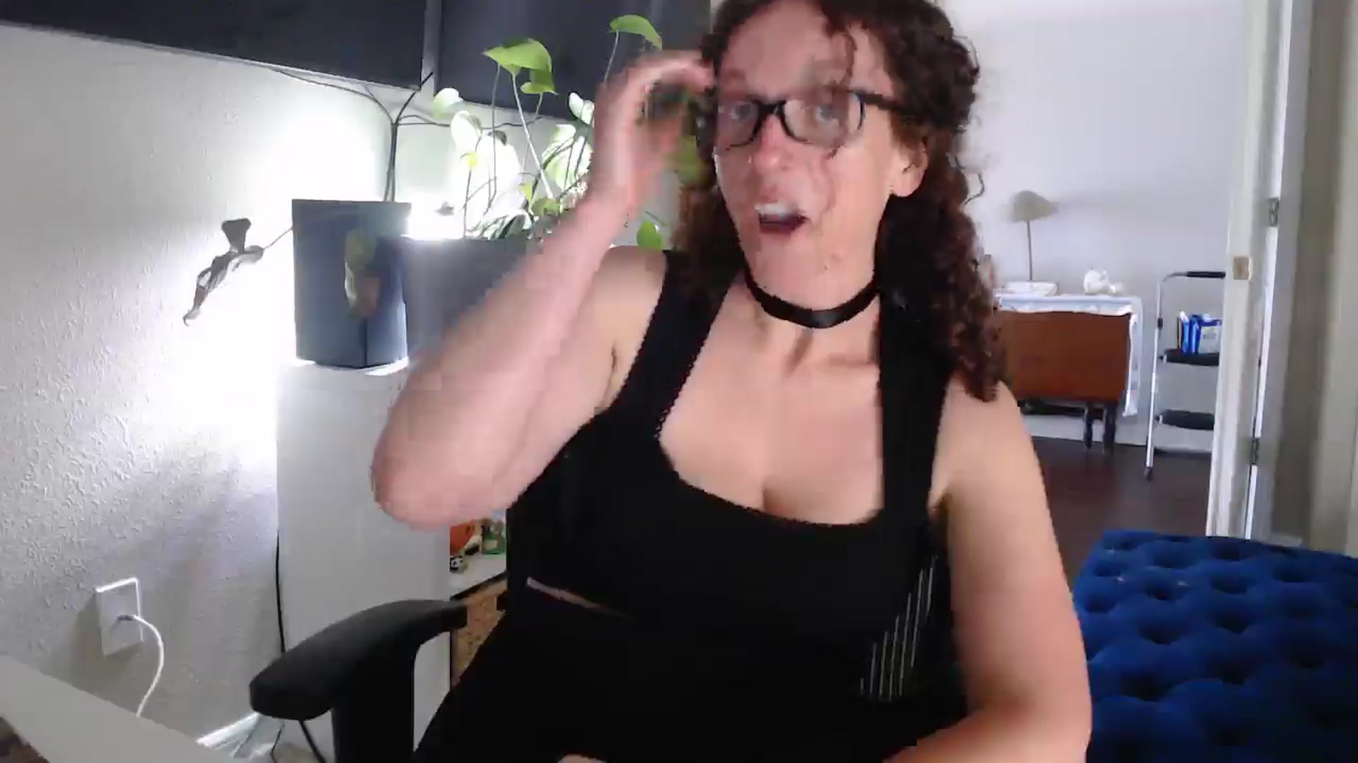 Gallery image thumbnail from Sarah_Stark's myfreecams stream on, 04/01/2026, 13:55 image 19 of 20