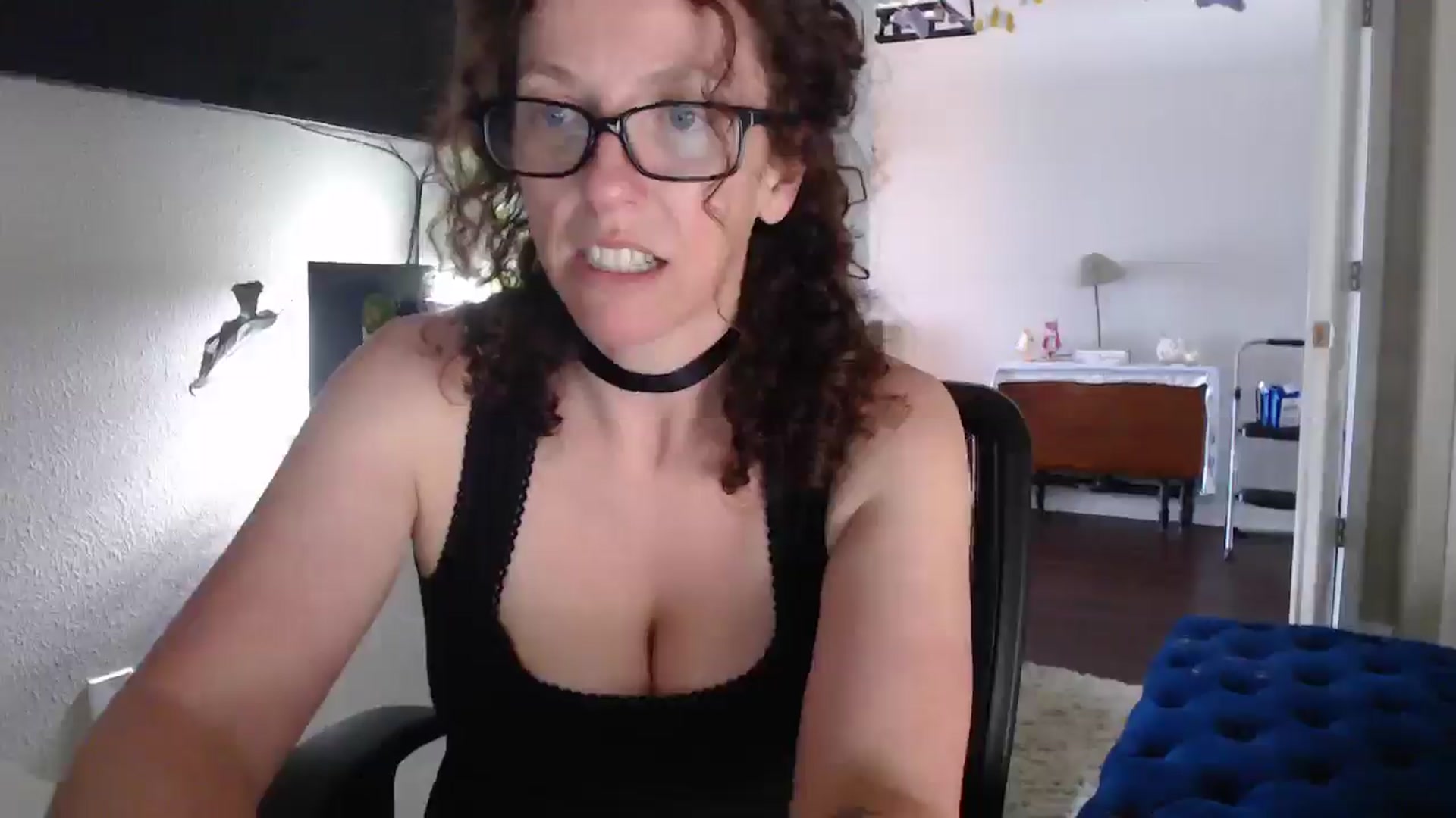 Gallery image thumbnail from Sarah_Stark's myfreecams stream on, 04/01/2026, 13:55 image 18 of 20
