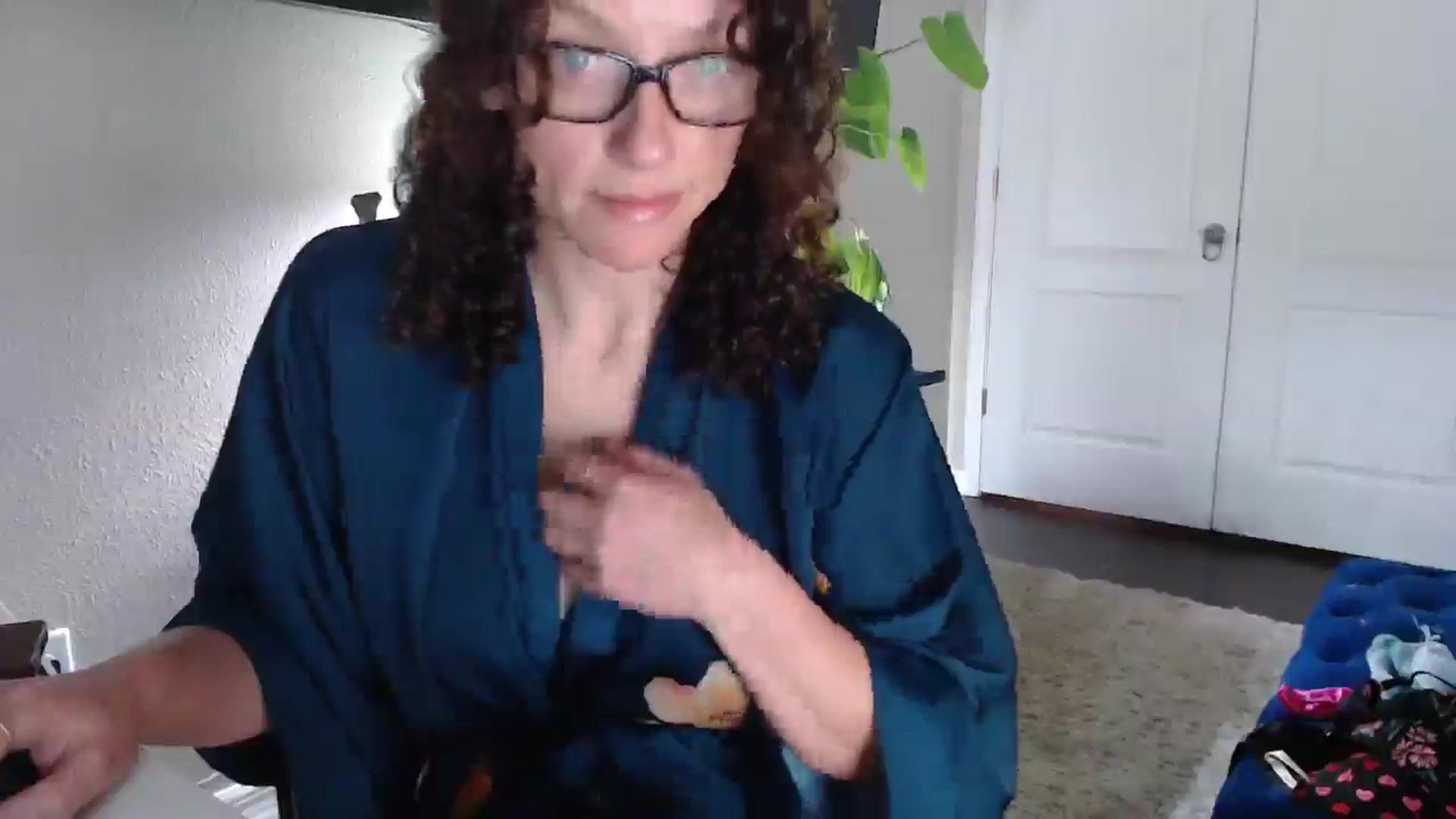 Gallery image thumbnail from Sarah_Stark's myfreecams stream on, 04/02/2026, 12:23 image 9 of 20