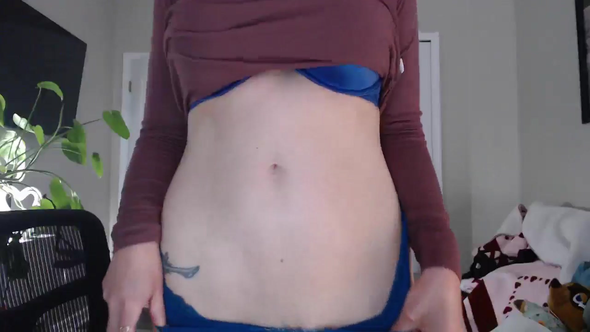 Gallery image thumbnail from Sarah_Stark's myfreecams stream on, 04/02/2026, 15:13 image 15 of 20