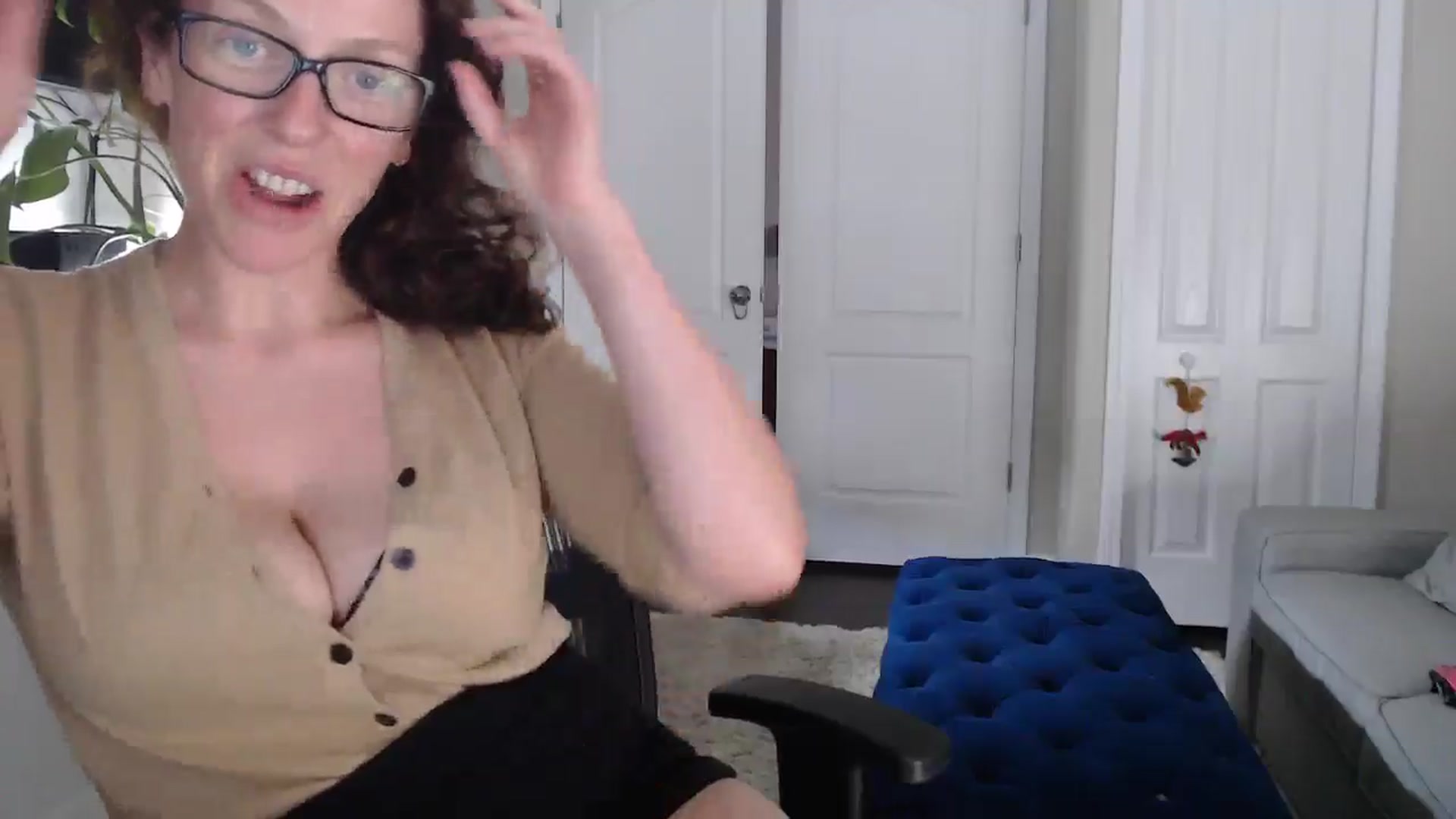 Gallery image thumbnail from Sarah_Stark's myfreecams stream on, 04/06/2026, 14:15 image 6 of 20