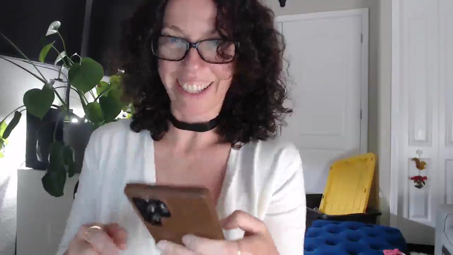 Gallery image thumbnail from Sarah_Stark's myfreecams stream on, 04/08/2026, 11:55 image 17 of 20