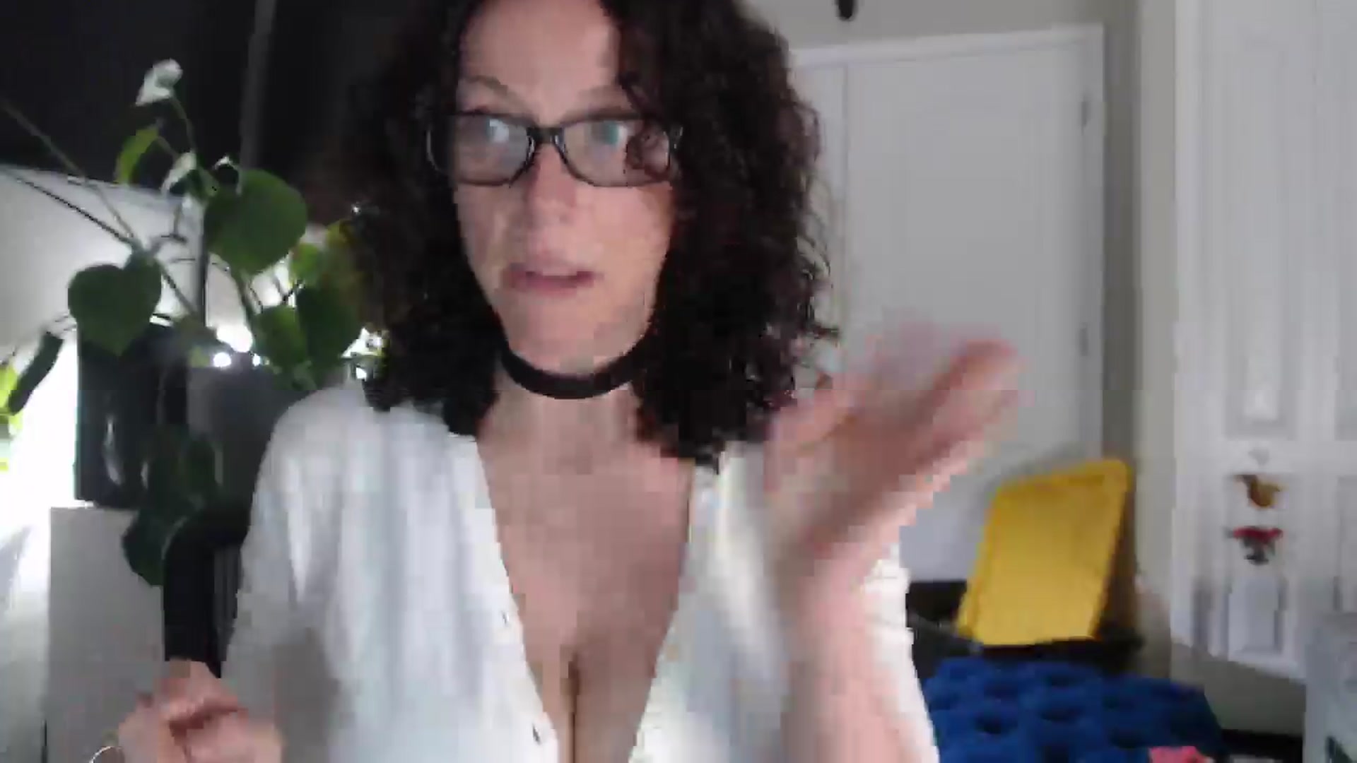 Gallery image thumbnail from Sarah_Stark's myfreecams stream on, 04/08/2026, 11:55 image 15 of 20