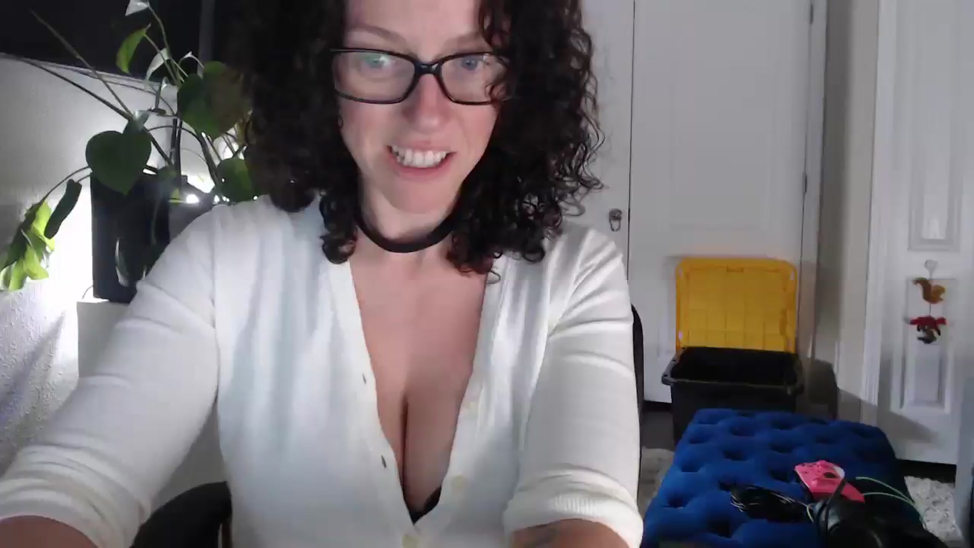Gallery image thumbnail from Sarah_Stark's myfreecams stream on, 04/08/2026, 11:55 image 7 of 20