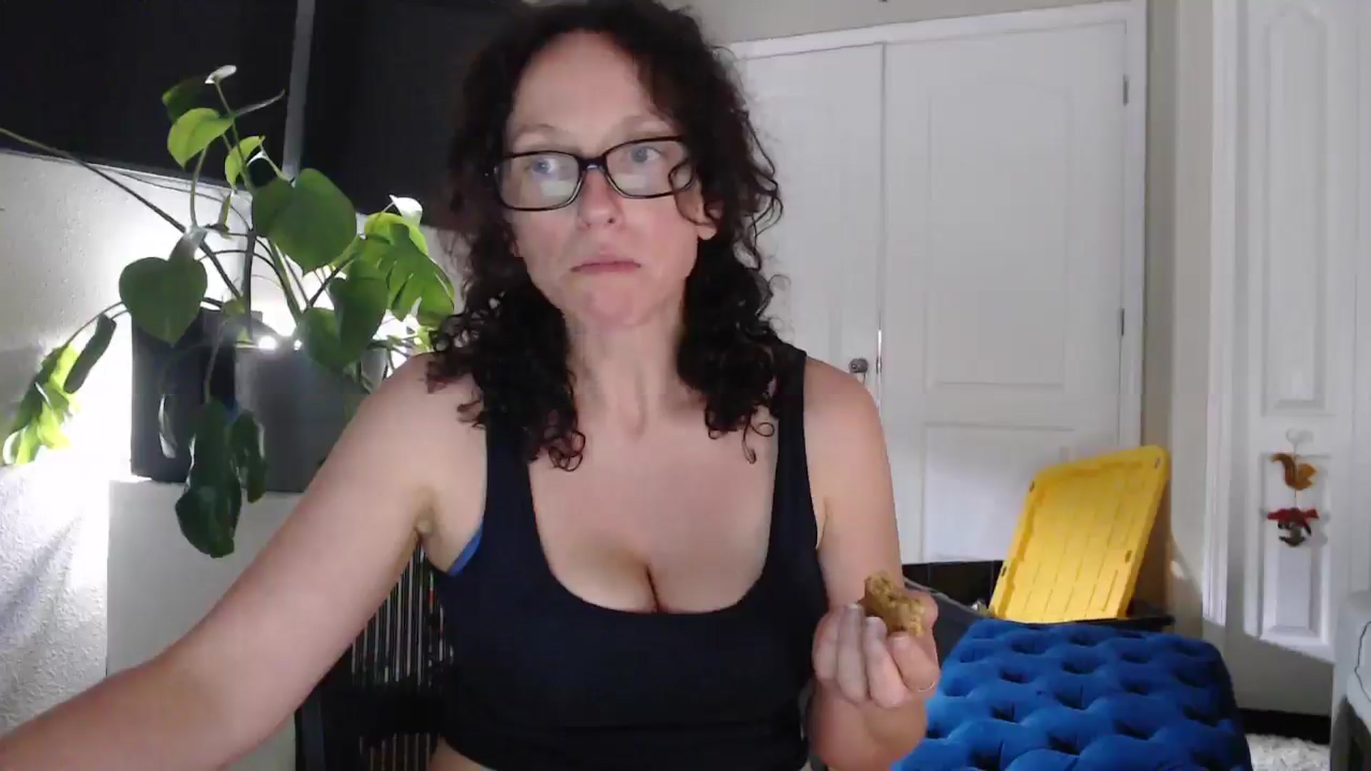 Gallery image thumbnail from Sarah_Stark's myfreecams stream on, 04/09/2026, 13:29 image 12 of 20