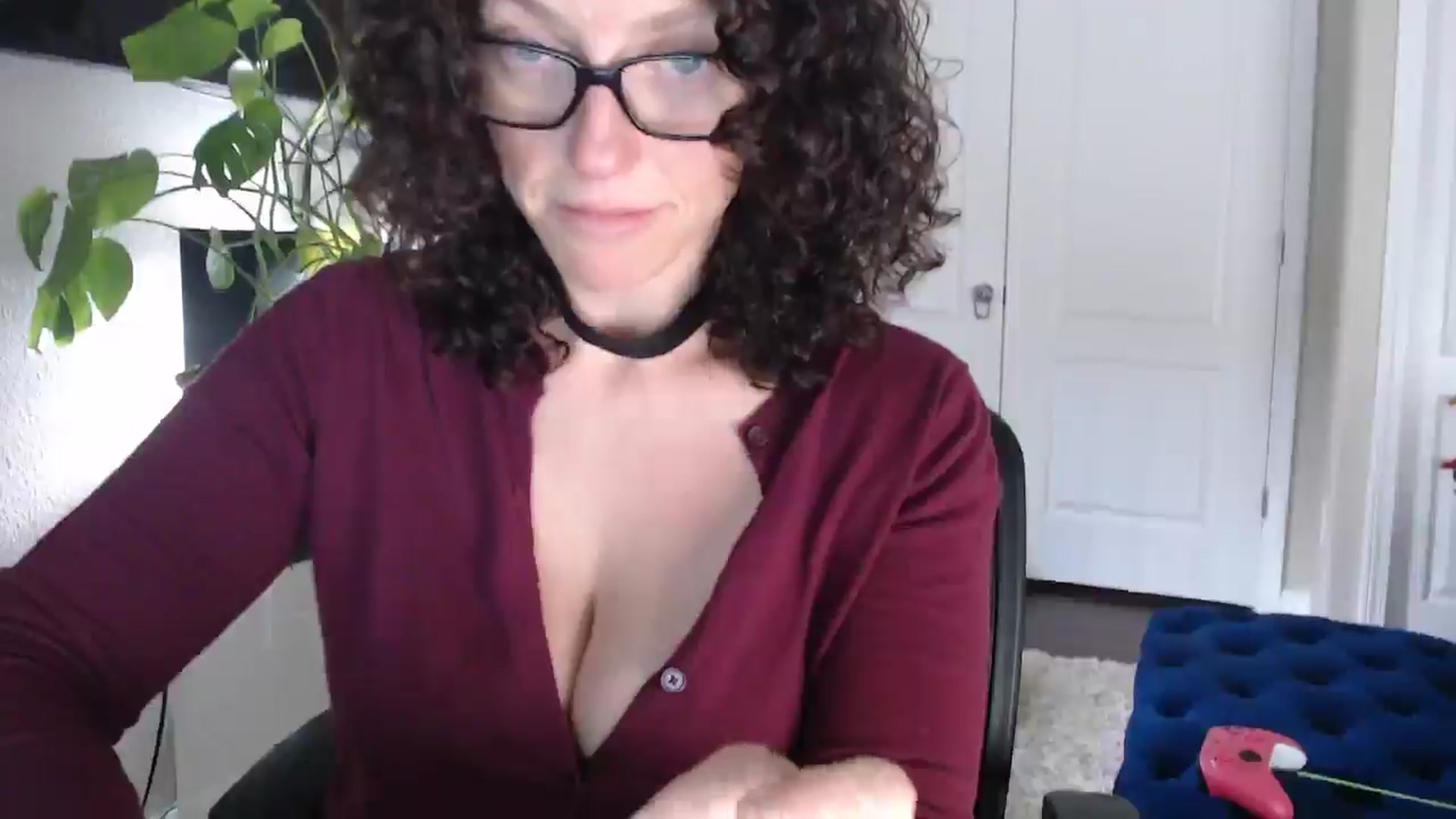 Gallery image thumbnail from Sarah_Stark's myfreecams stream on, 04/13/2026, 13:36 image 5 of 20