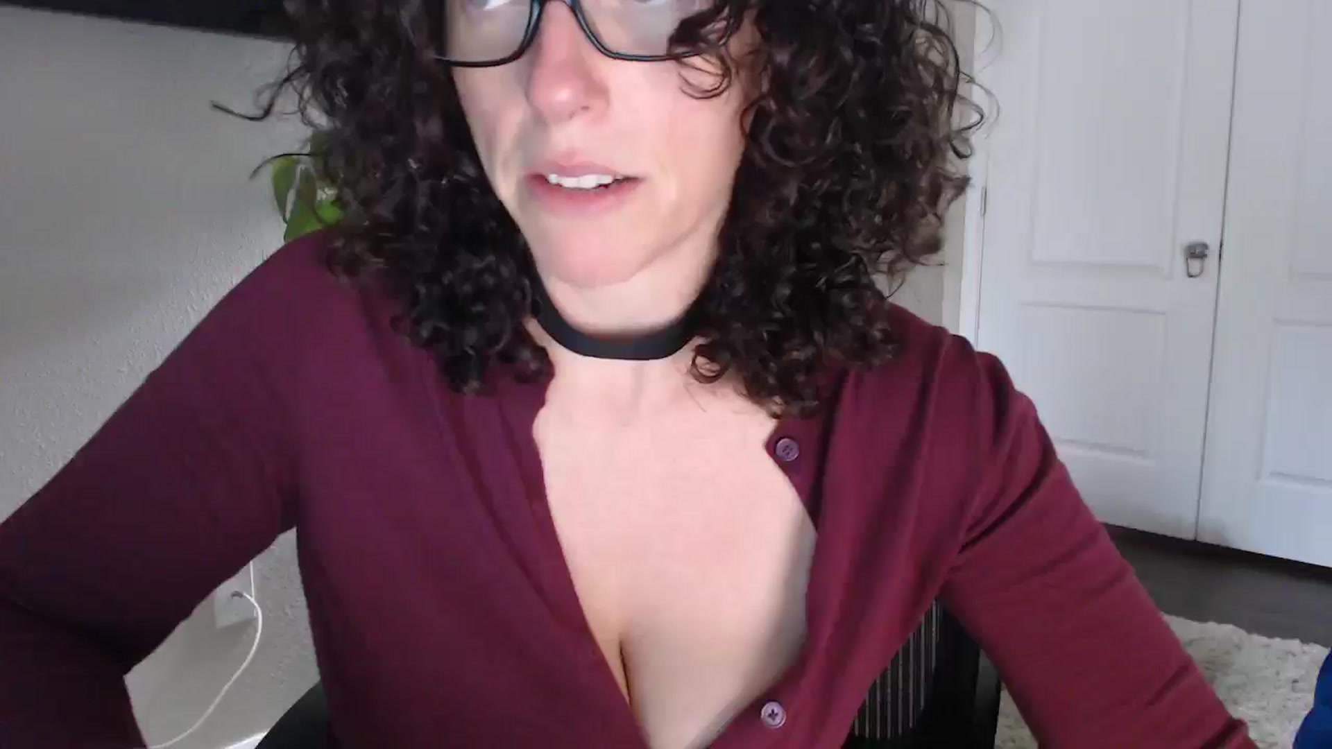 Gallery image thumbnail from Sarah_Stark's myfreecams stream on, 04/13/2026, 13:36 image 6 of 20
