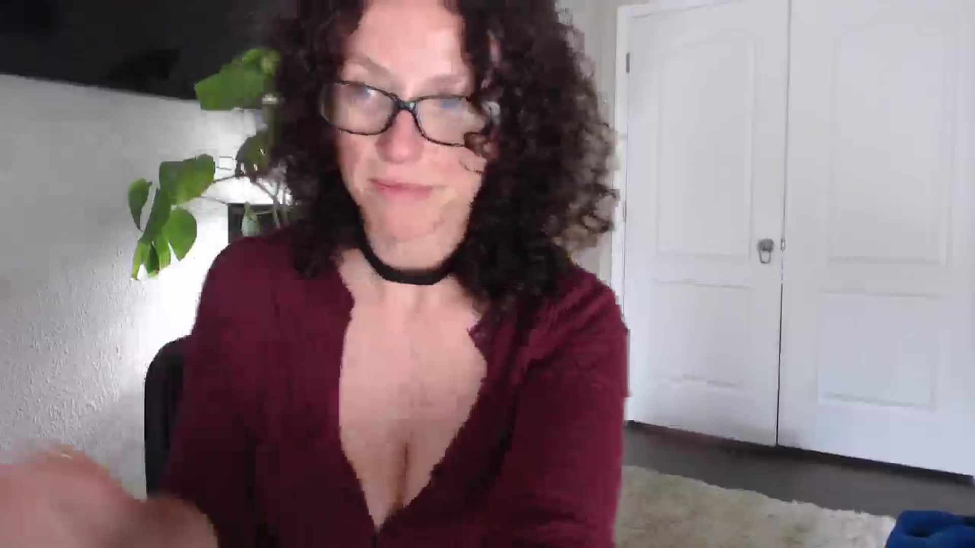 Gallery image thumbnail from Sarah_Stark's myfreecams stream on, 04/13/2026, 13:36 image 13 of 20