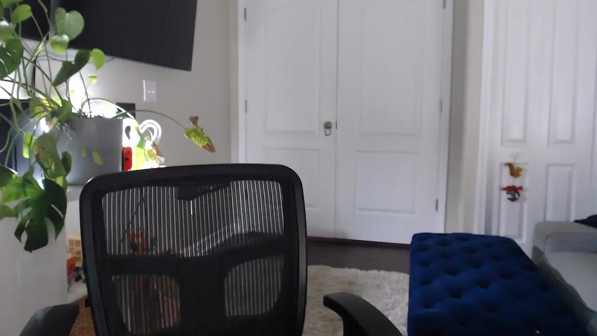 Gallery image thumbnail from Sarah_Stark's myfreecams stream on, 04/13/2026, 14:16 image 17 of 20