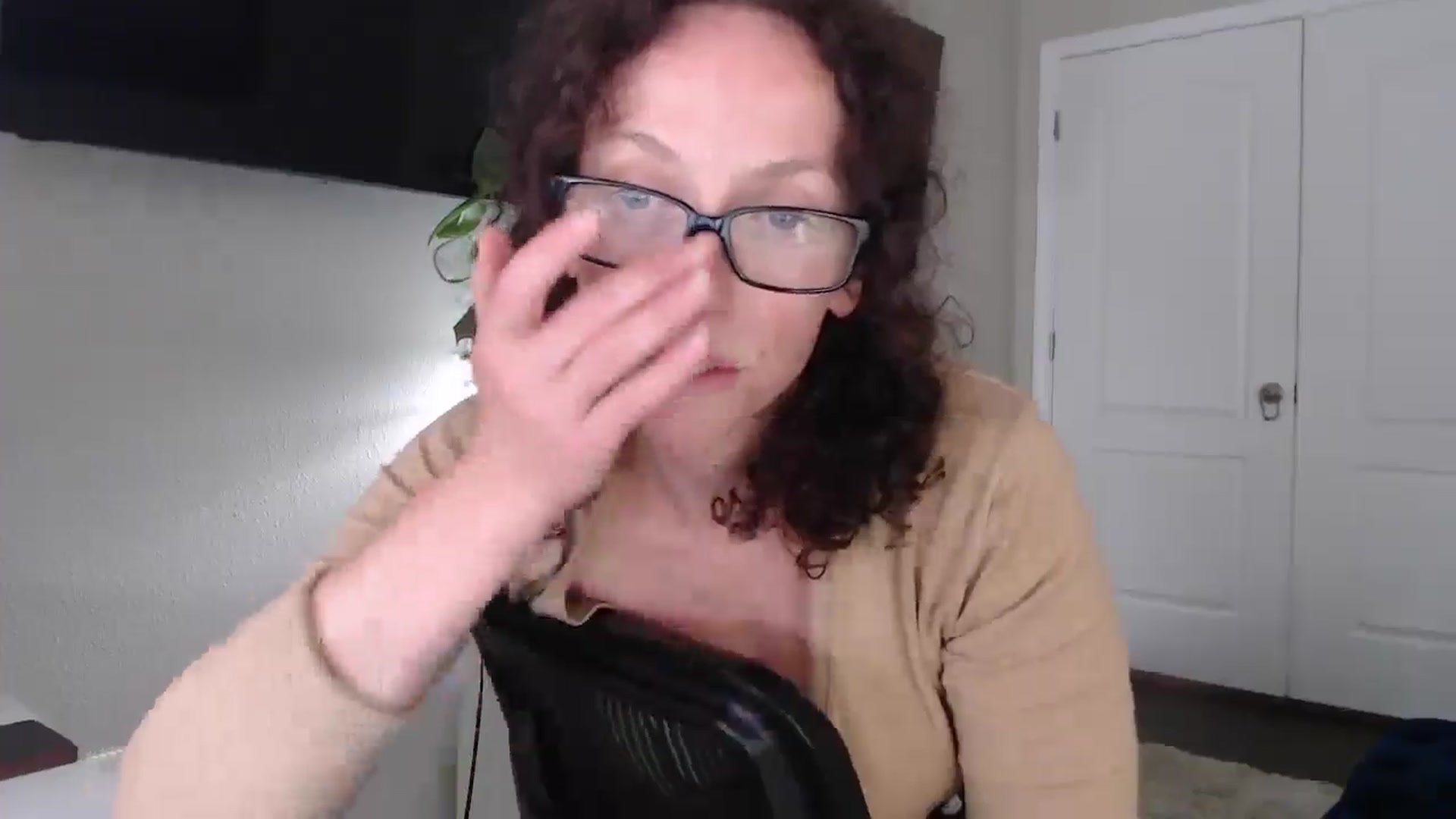 Gallery image thumbnail from Sarah_Stark's myfreecams stream on, 04/28/2026, 13:42 image 20 of 20