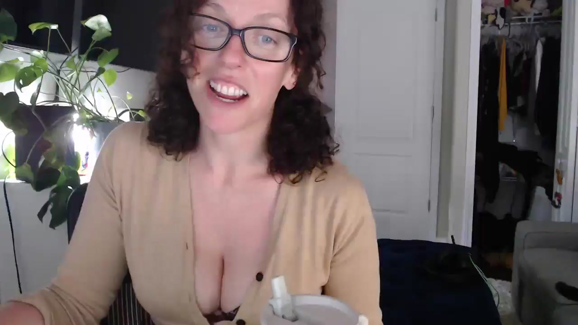 Gallery image thumbnail from Sarah_Stark's myfreecams stream on, 04/28/2026, 13:42 image 3 of 20