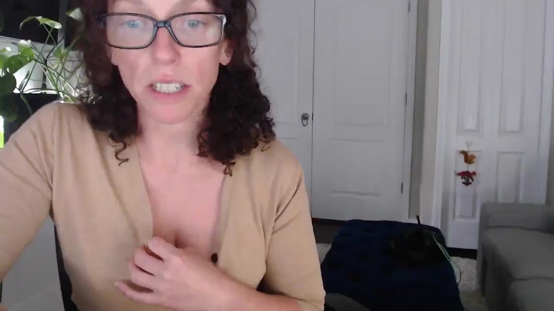 Gallery image thumbnail from Sarah_Stark's myfreecams stream on, 04/28/2026, 13:42 image 17 of 20