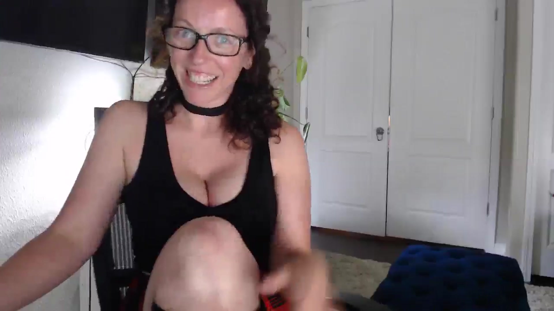 Gallery image thumbnail from Sarah_Stark's myfreecams stream on, 05/01/2026, 14:47 image 3 of 20