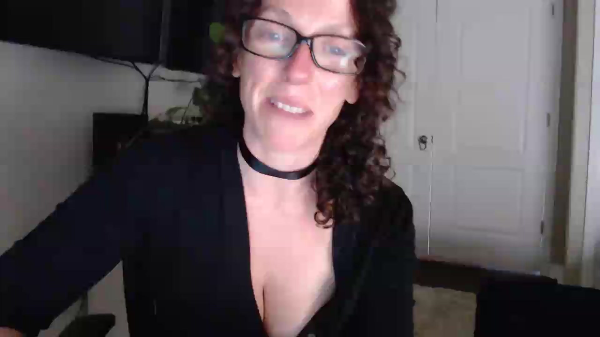 Gallery image thumbnail from Sarah_Stark's myfreecams stream on, 05/04/2026, 18:16 image 2 of 20