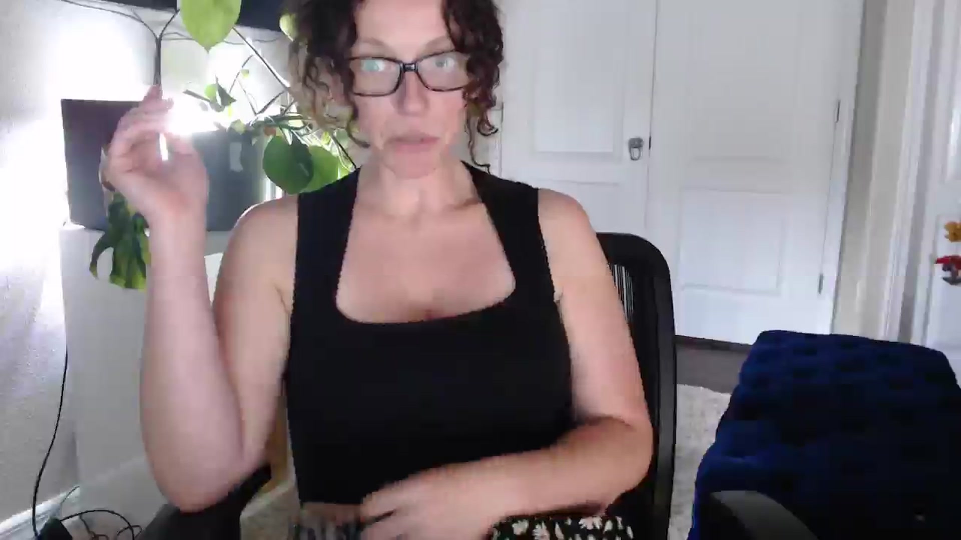 Gallery image thumbnail from Sarah_Stark's myfreecams stream on, 05/05/2026, 14:10 image 9 of 20