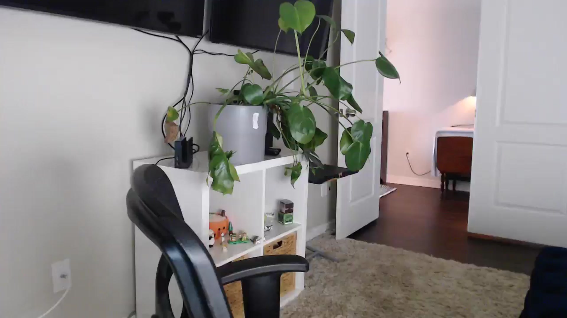 Gallery image thumbnail from Sarah_Stark's myfreecams stream on, 05/08/2026, 12:42 image 16 of 20