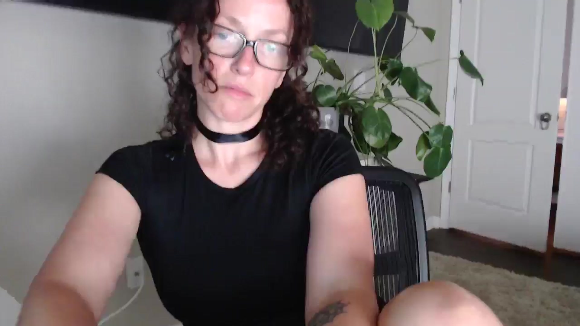 Gallery image thumbnail from Sarah_Stark's myfreecams stream on, 05/08/2026, 12:42 image 6 of 20