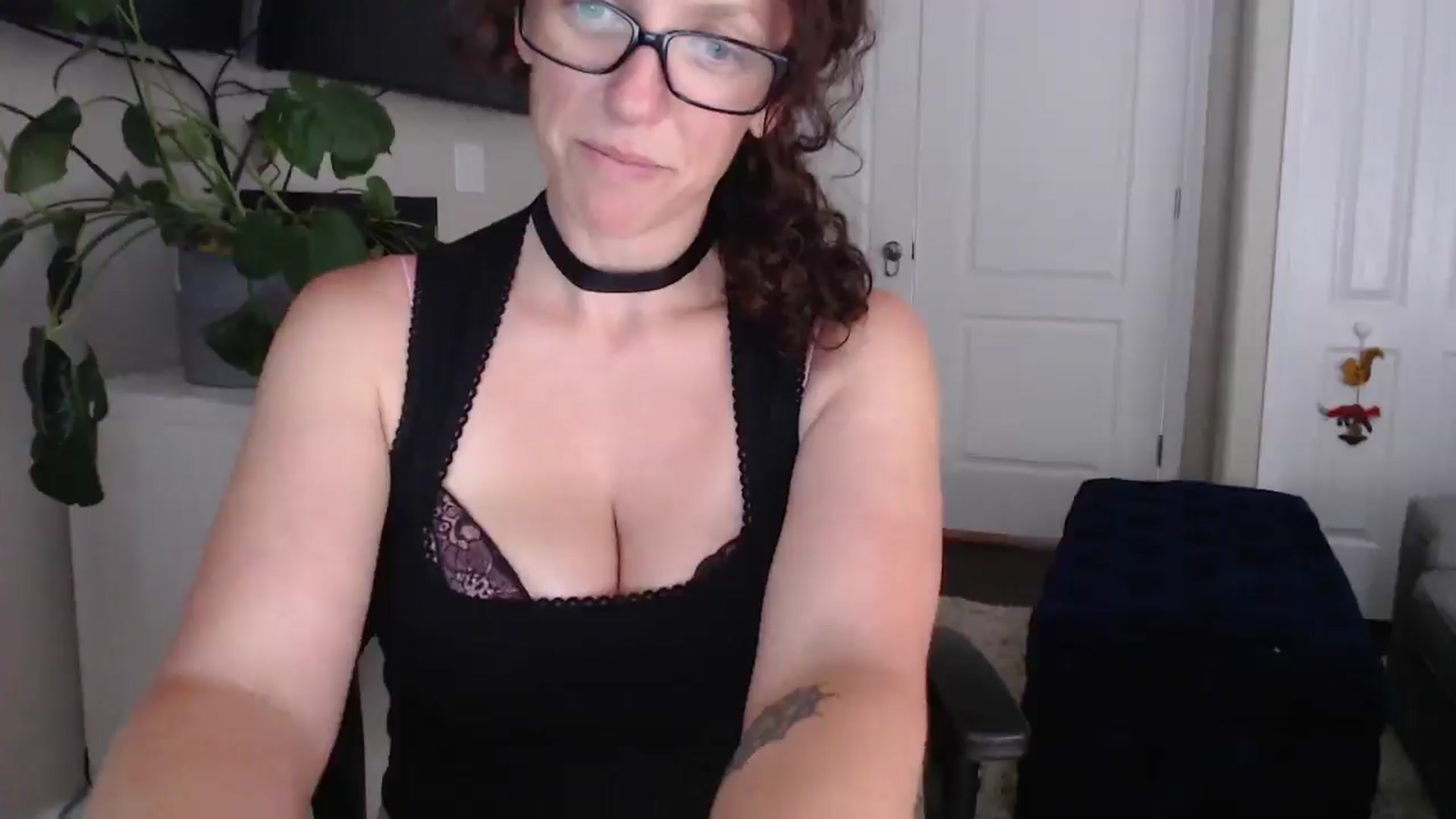 Gallery image thumbnail from Sarah_Stark's myfreecams stream on, 05/11/2026, 12:56 image 20 of 20
