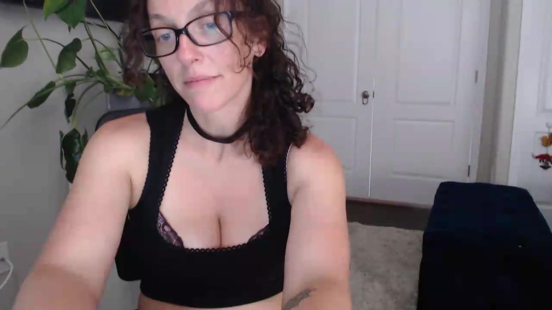 Gallery image thumbnail from Sarah_Stark's myfreecams stream on, 05/11/2026, 15:40 image 11 of 20