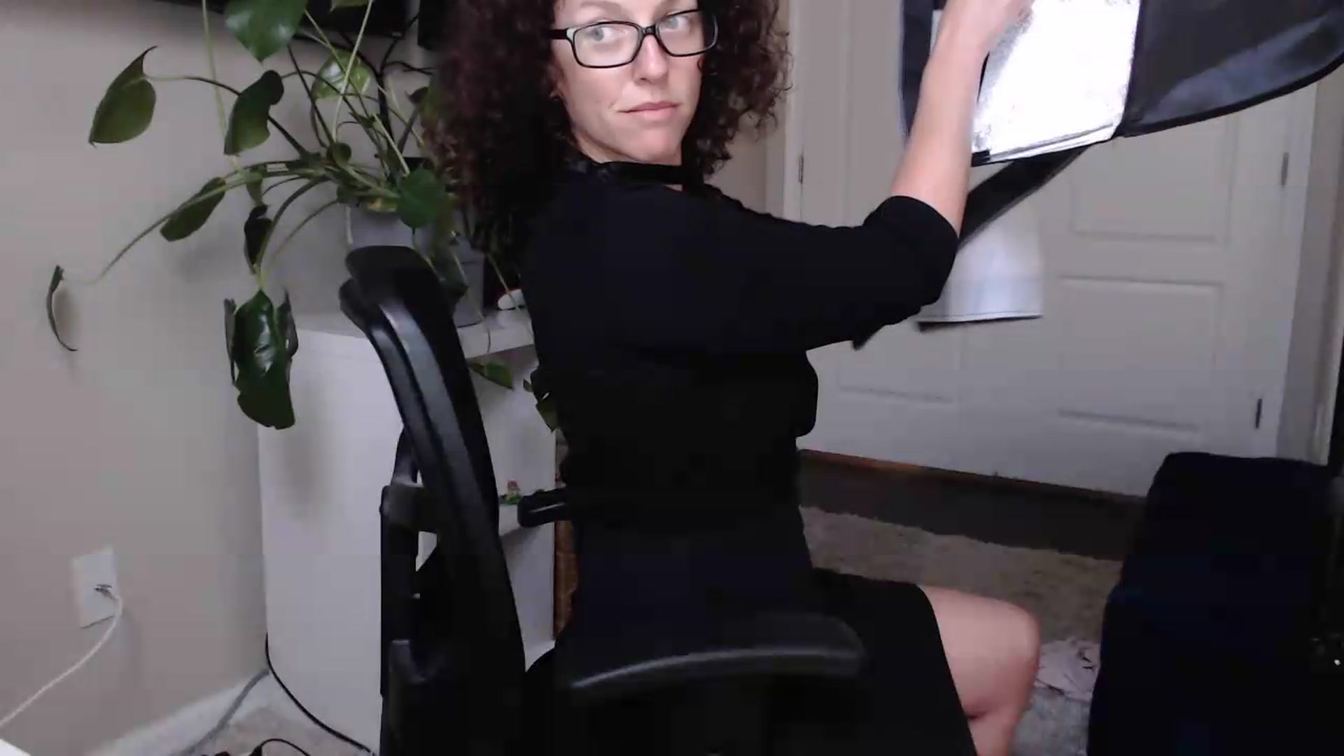 Gallery image thumbnail from Sarah_Stark's myfreecams stream on, 05/12/2026, 14:02 image 6 of 20