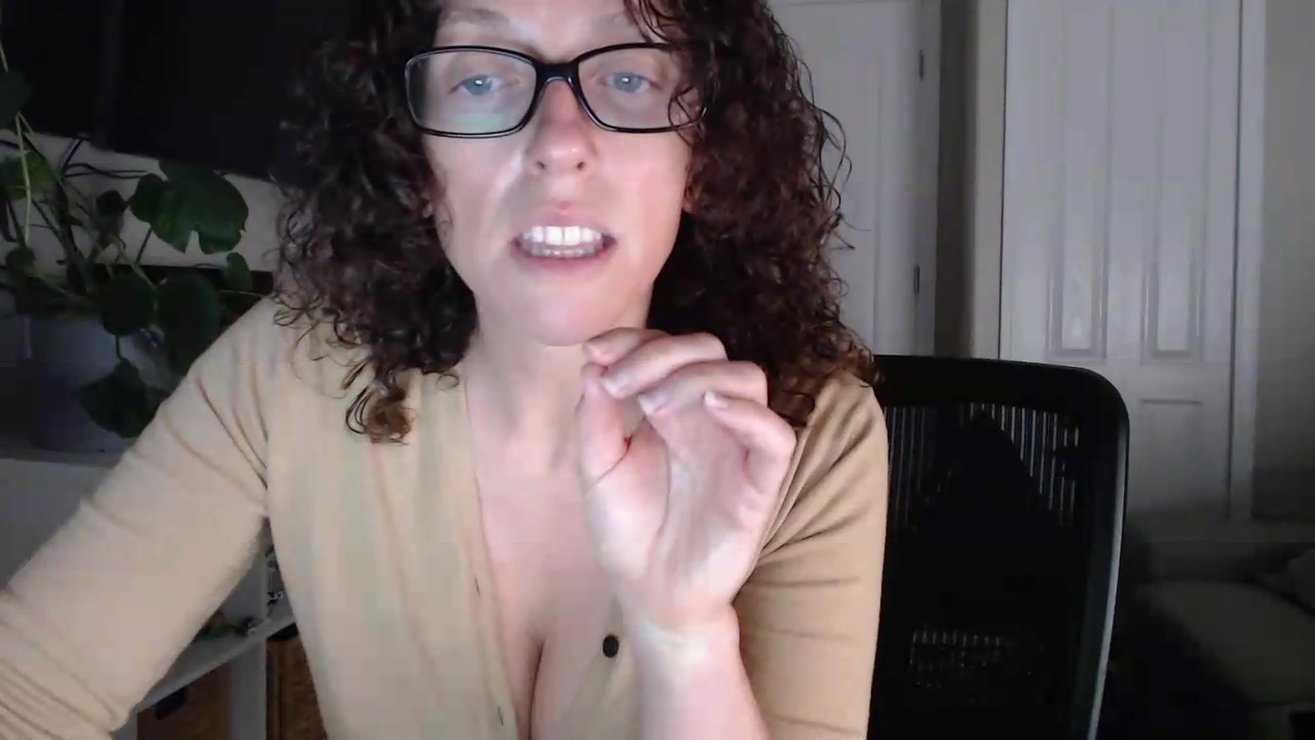Gallery image thumbnail from Sarah_Stark's myfreecams stream on, 05/13/2026, 12:18 image 9 of 20