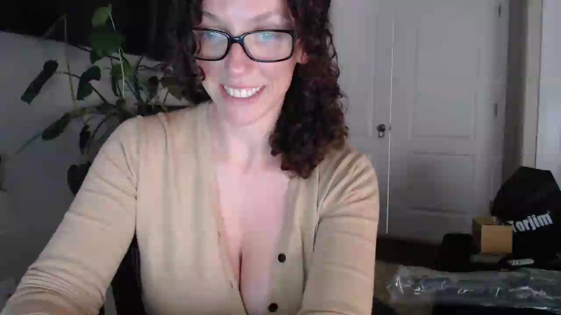 Gallery image thumbnail from Sarah_Stark's myfreecams stream on, 05/13/2026, 12:30 image 1 of 20