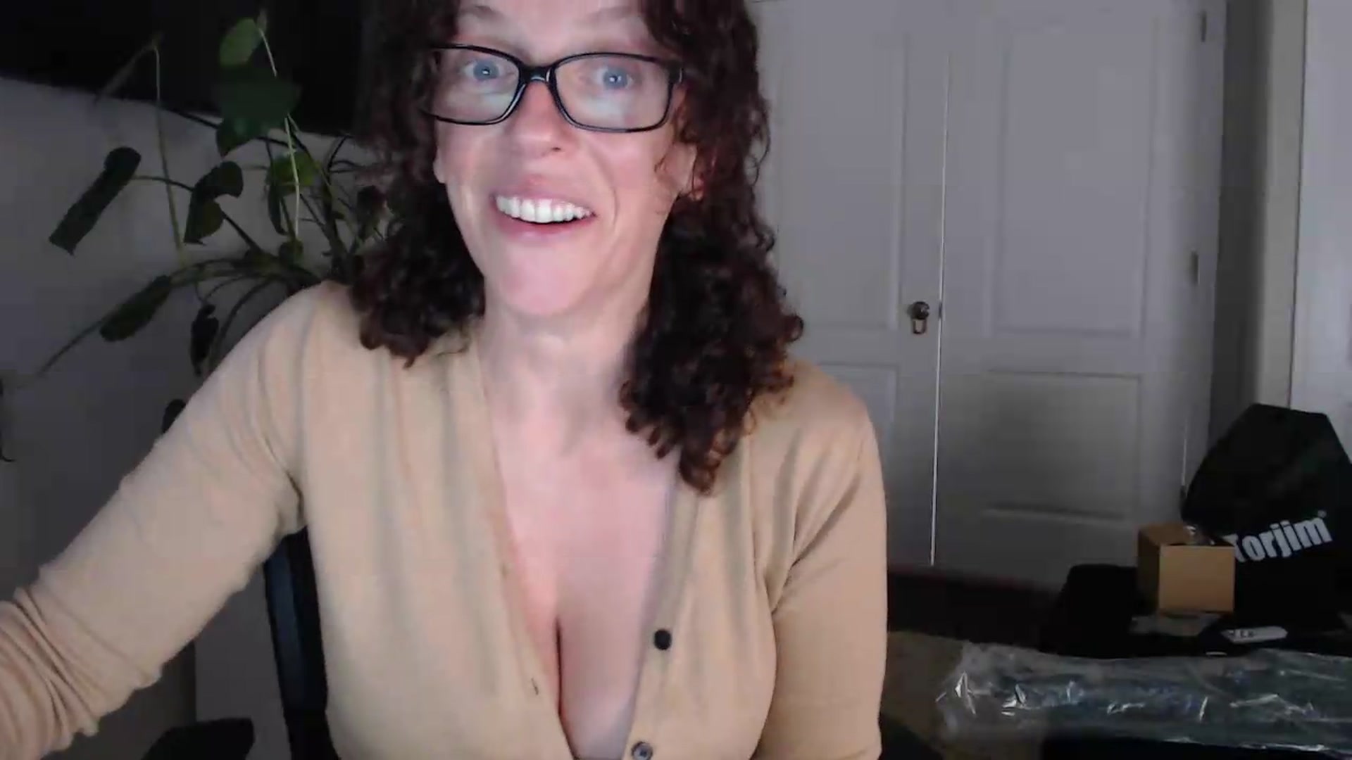 Gallery image thumbnail from Sarah_Stark's myfreecams stream on, 05/13/2026, 12:30 image 11 of 20
