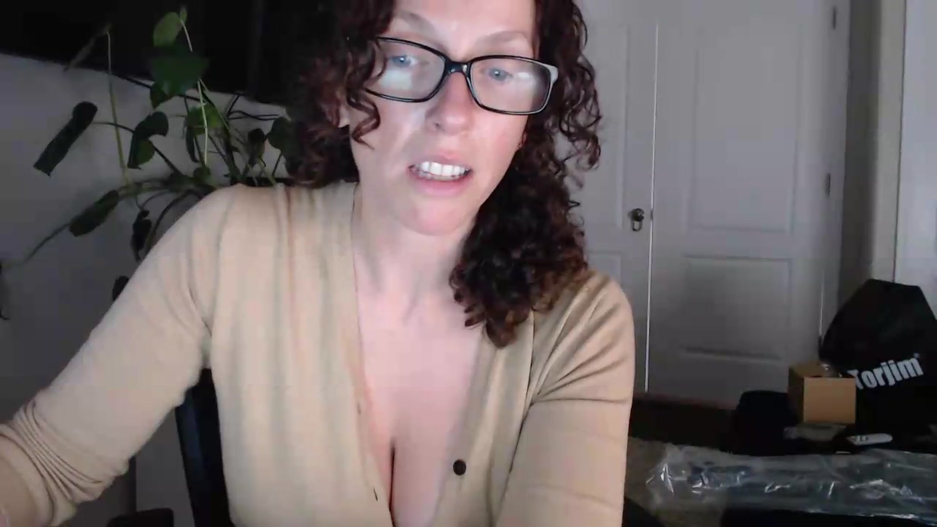 Gallery image thumbnail from Sarah_Stark's myfreecams stream on, 05/13/2026, 12:30 image 5 of 20