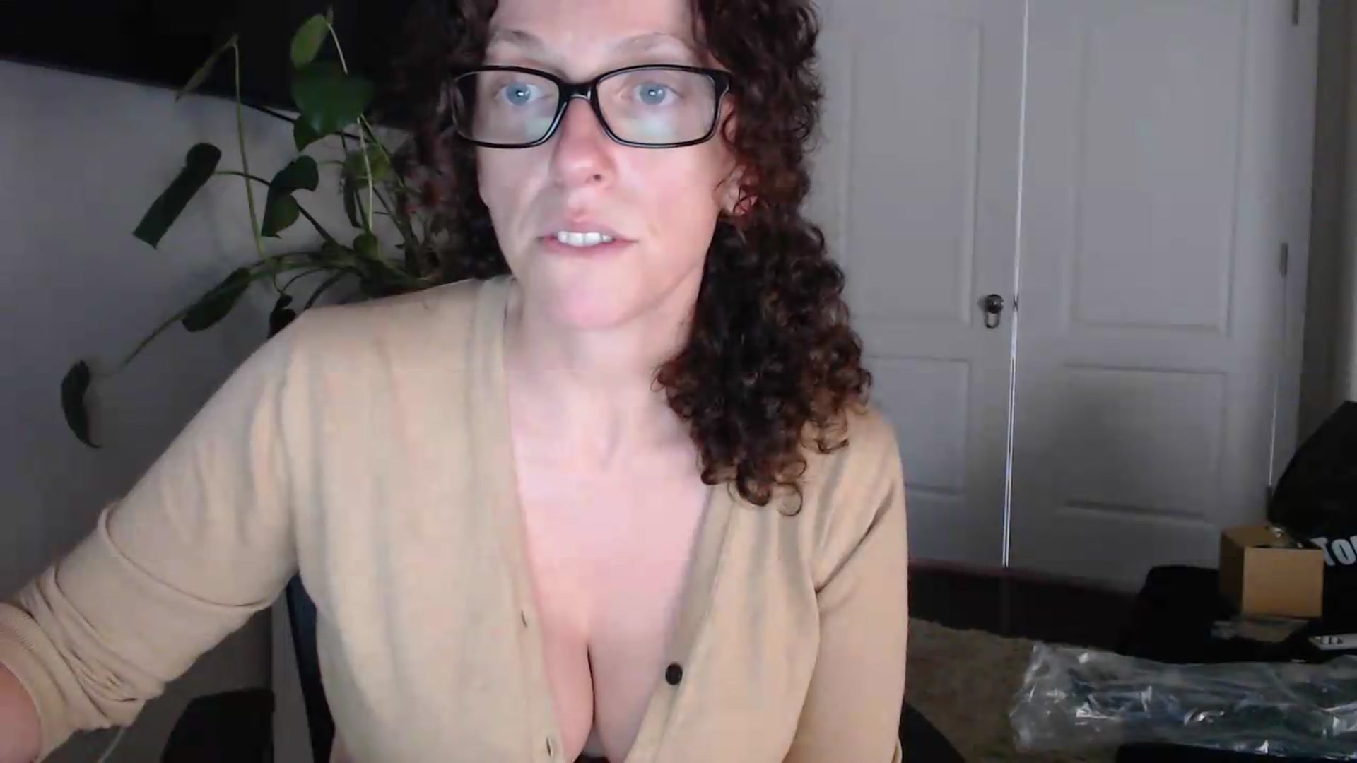 Gallery image thumbnail from Sarah_Stark's myfreecams stream on, 05/13/2026, 13:03 image 3 of 20