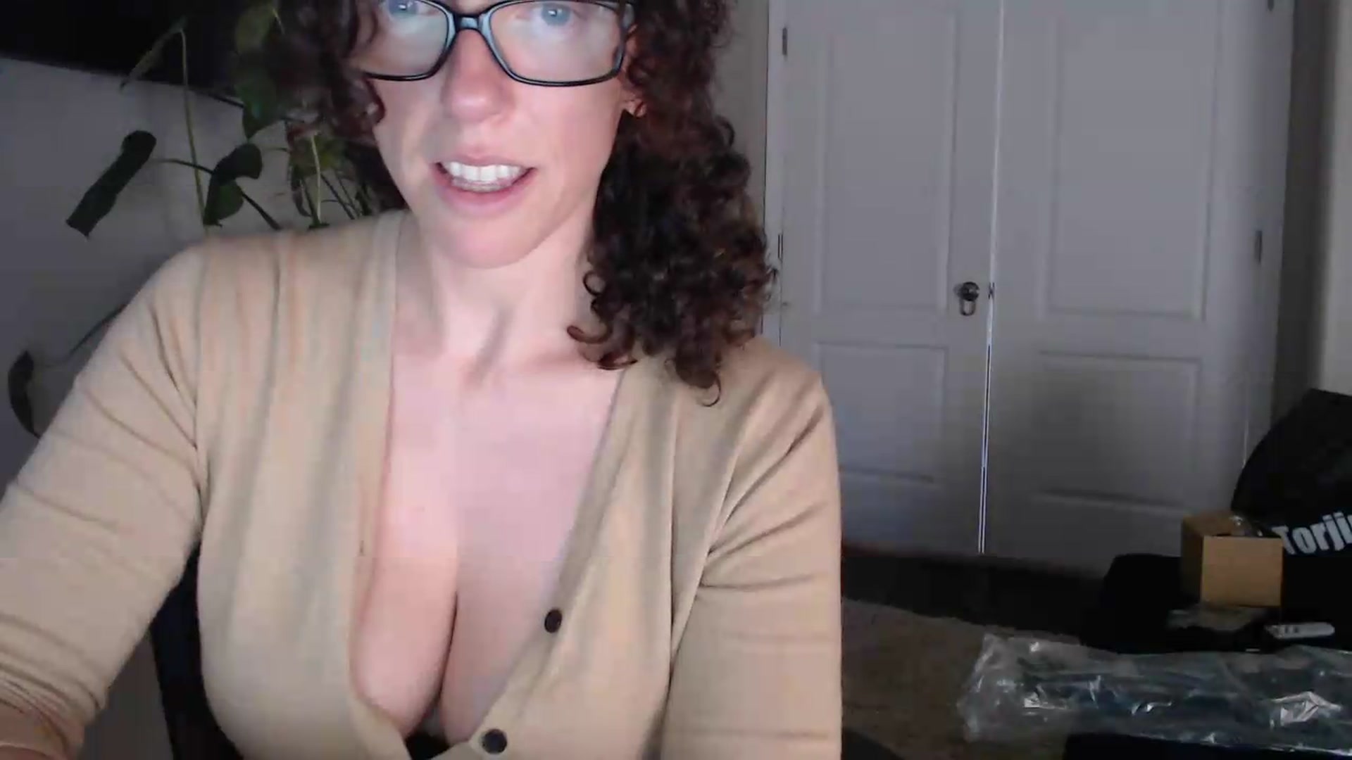 Gallery image thumbnail from Sarah_Stark's myfreecams stream on, 05/13/2026, 13:03 image 20 of 20