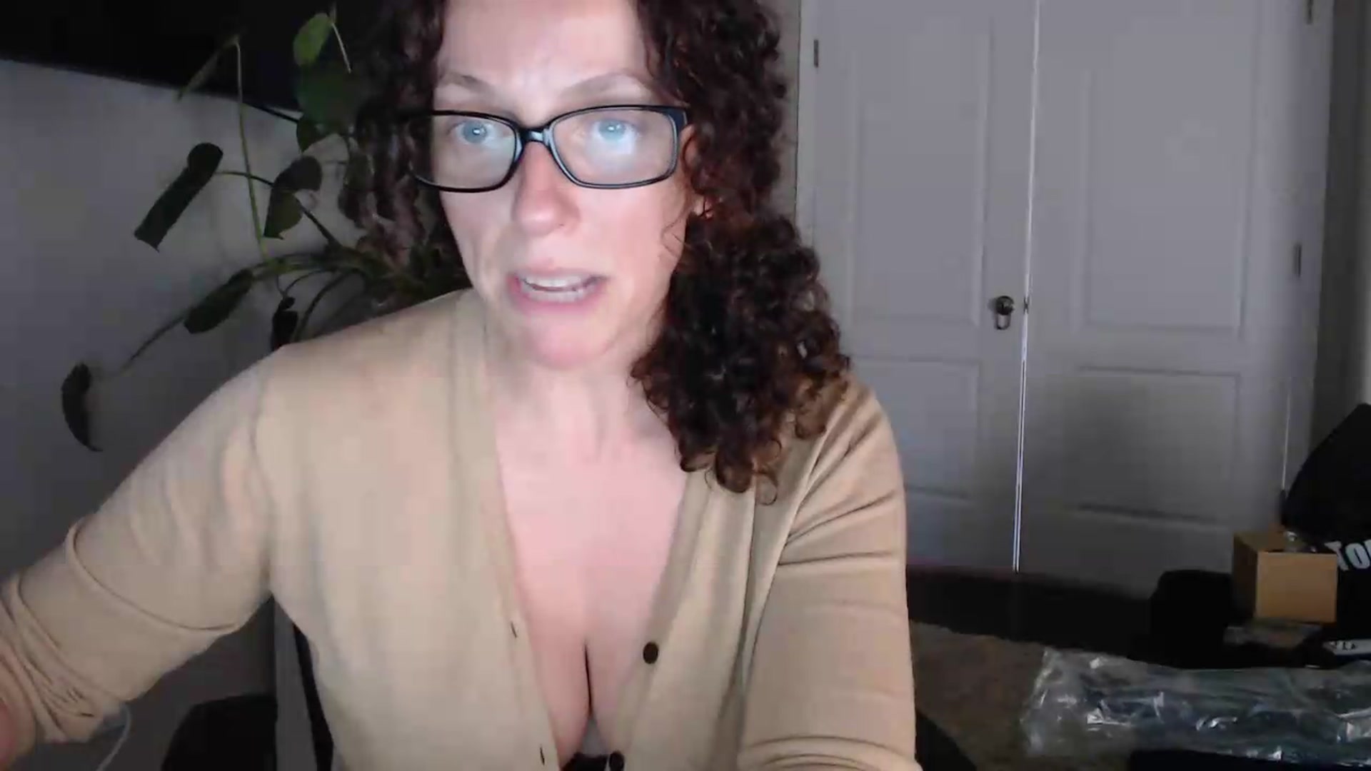 Gallery image thumbnail from Sarah_Stark's myfreecams stream on, 05/13/2026, 13:03 image 2 of 20
