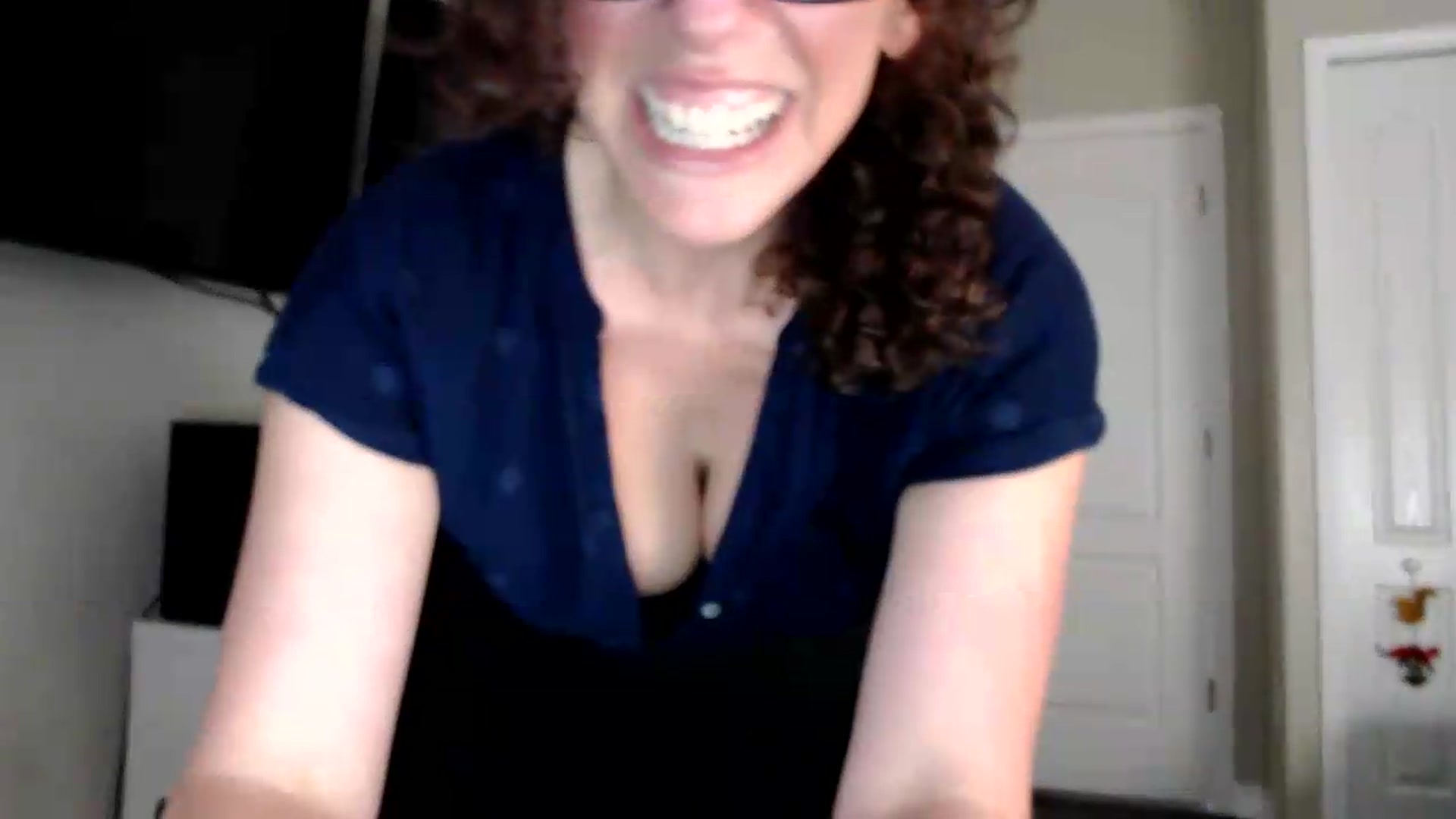 Gallery image thumbnail from Sarah_Stark's myfreecams stream on, 05/18/2026, 14:34 image 14 of 20