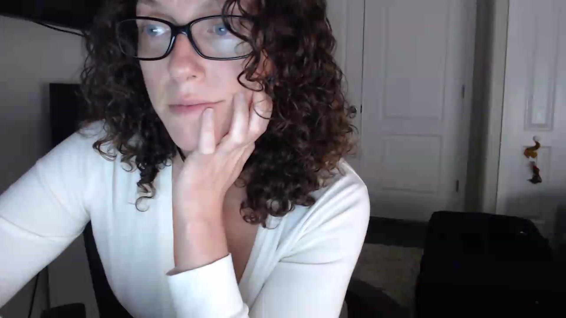 Gallery image thumbnail from Sarah_Stark's myfreecams stream on, 05/20/2026, 12:03 image 16 of 20