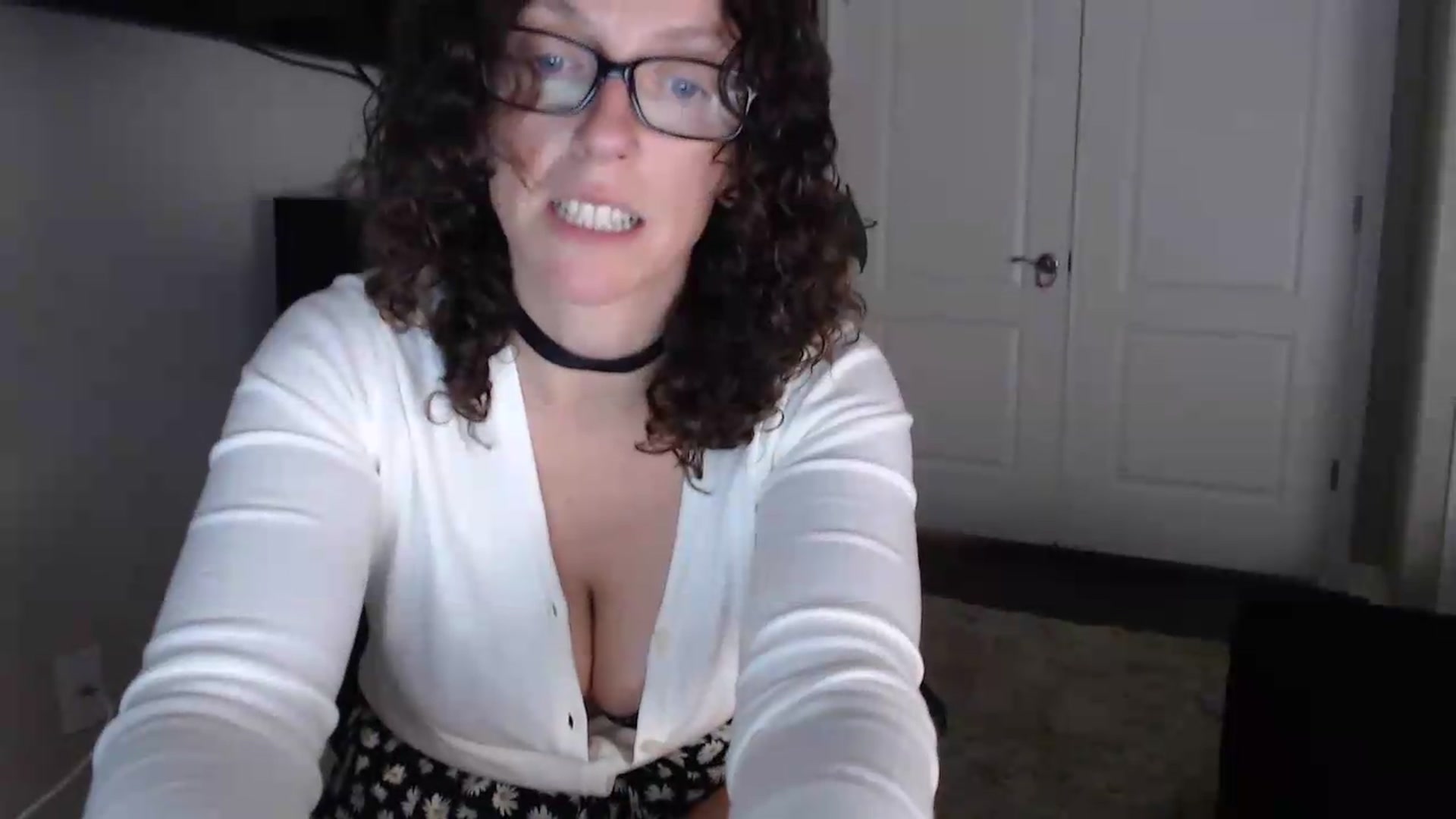 Gallery image thumbnail from Sarah_Stark's myfreecams stream on, 05/20/2026, 12:03 image 8 of 20