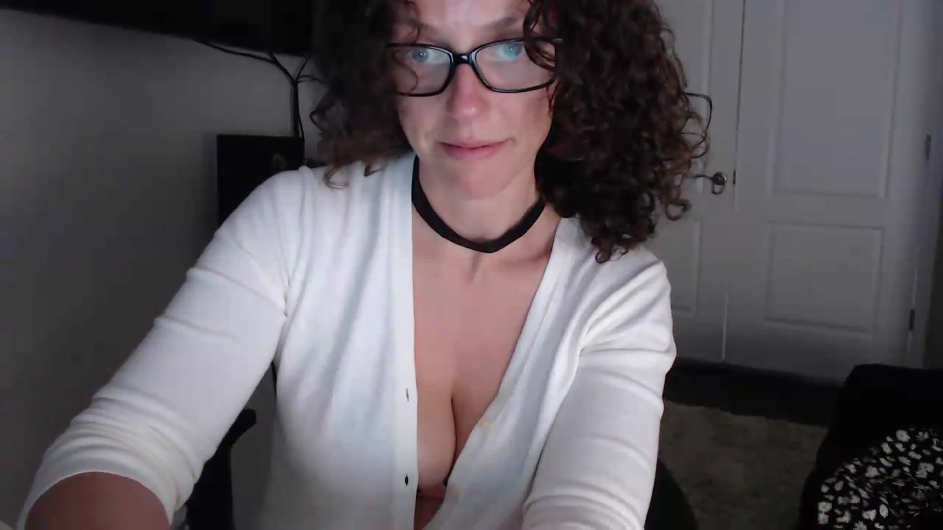 Gallery image thumbnail from Sarah_Stark's myfreecams stream on, 05/20/2026, 14:50 image 20 of 20