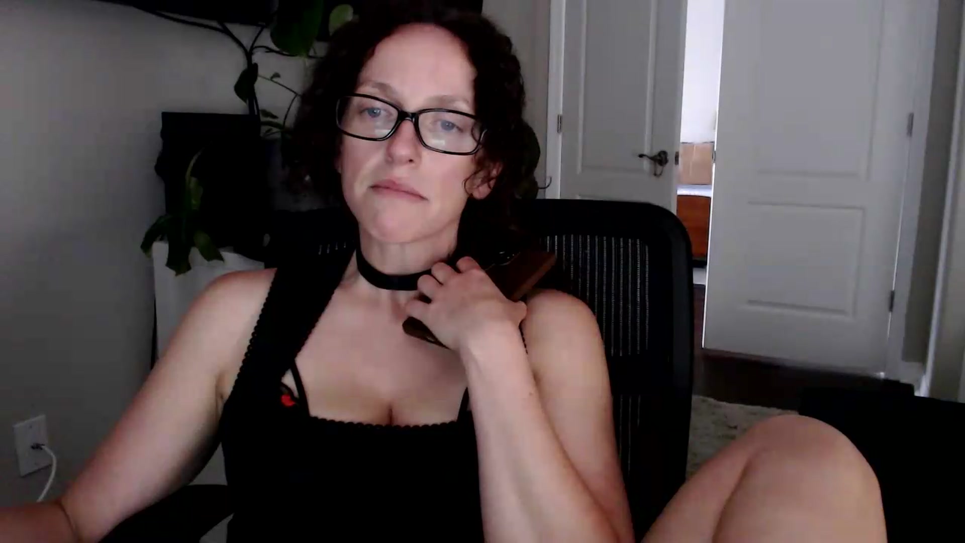 Gallery image thumbnail from Sarah_Stark's myfreecams stream on, 05/26/2026, 16:49 image 18 of 20